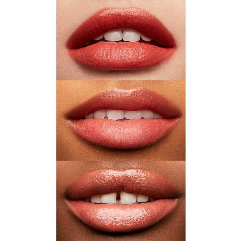 e.l.f. e.l.f. Hydrating Core Lip Shine, Conditioning & Nourishing Lip Balm, Sheer Color Tinted Lip Moisturizer, Giddy, 0.09 Oz