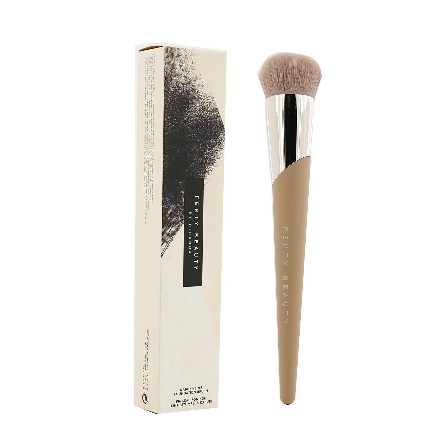FENTY BEAUTY BY RIHANNA Fenty Beauty by Rihanna - Kabuki Buff Foundation Brush 115()