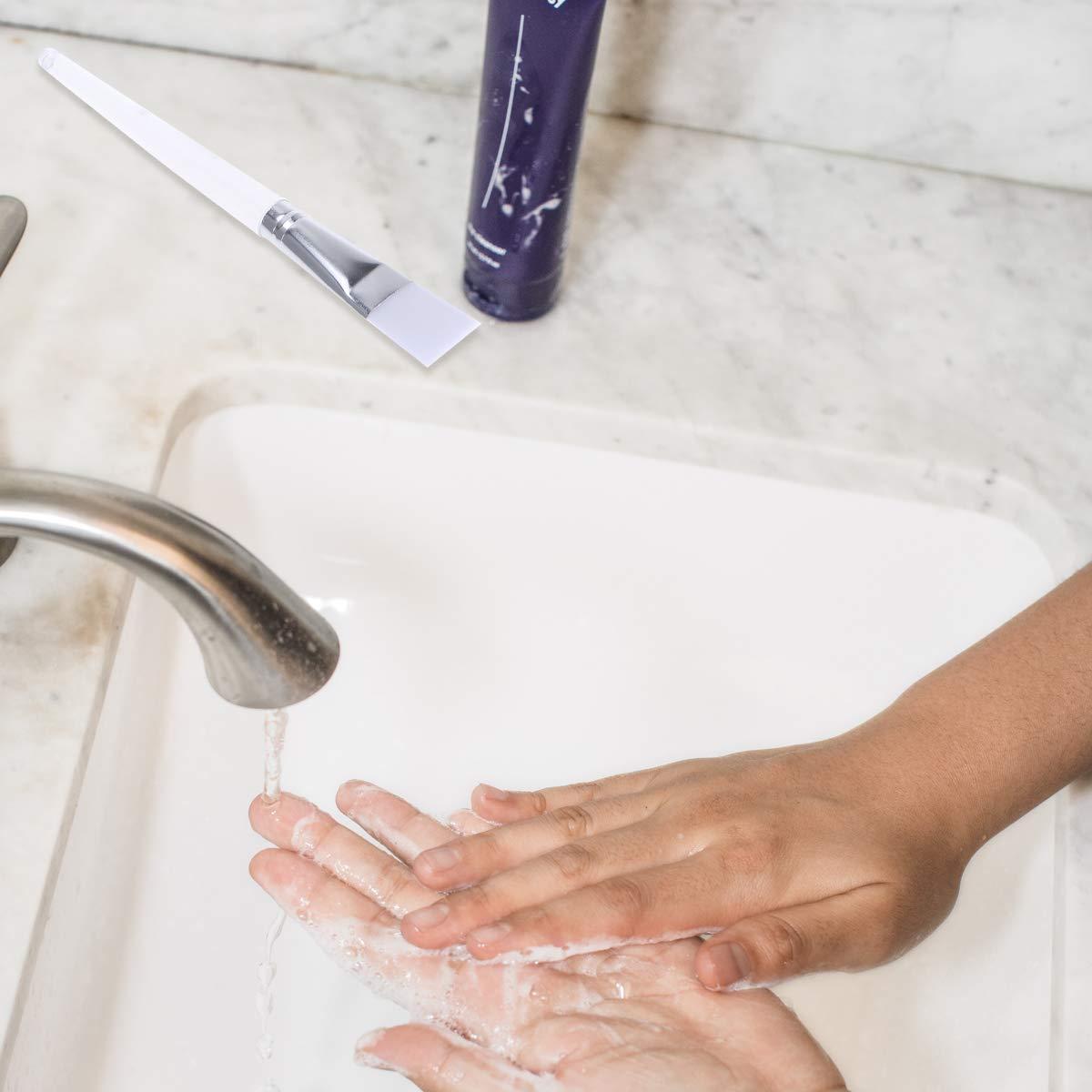 M.A.C MAC GEMZ & ROSES LIPSTICK! Retro Matte Liquid Lip Colour Full Size New No Box!