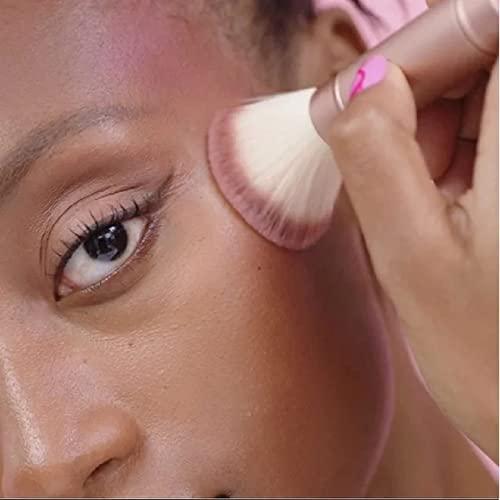 Benefit Benefit Cosmetics Multitasking Cheek Brush for Powder Blush, Bronzer & Highlighter