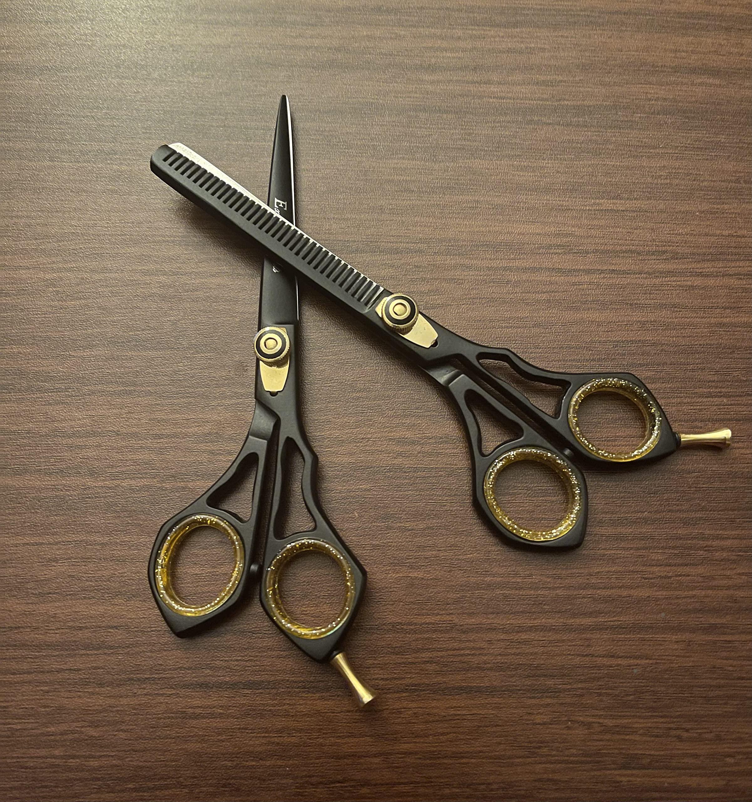 Percy Nobleman Percy Nobleman Beard Oil 99% Naturally Derived Signature Scented Blend. Beard Conditioning Oil With a Special Mixture of Quality Ingredients that Softens and Conditions your Facial Hair - 1 Fl Oz