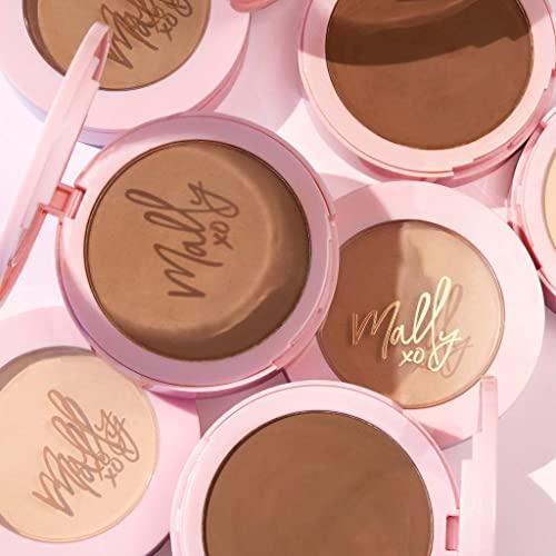 Mally Beauty Mally Beauty Soft as Silk Powder Foundation - Rich - Buildable Light to Medium Coverage - Lightweight Matte Finish