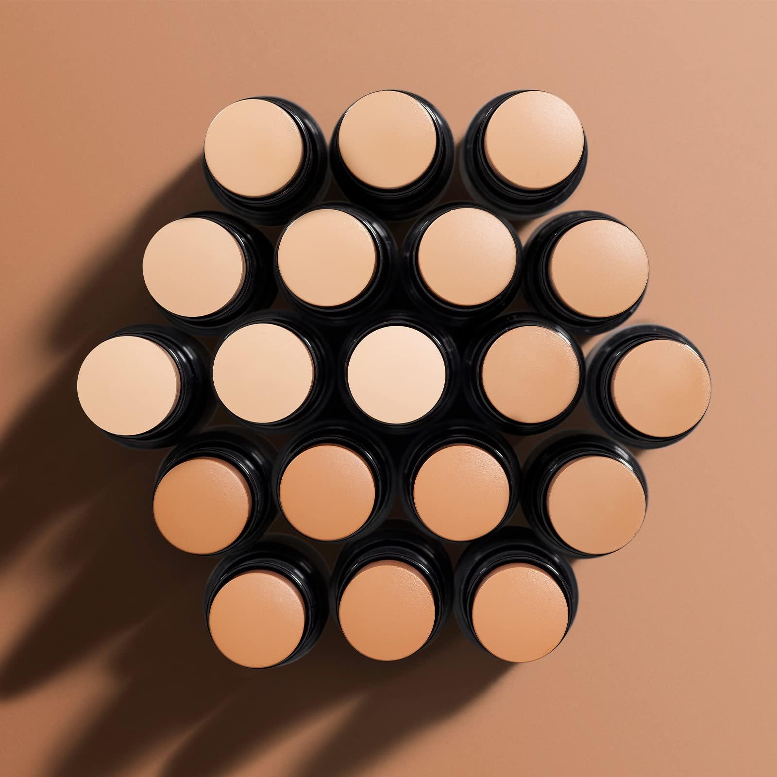 Diego dalla Palma Diego dalla Palma Makeupstudio Eclipse Stick Foundation SPF 20 - Cream-To-Powder Formula Suitable For All Skin Types - Gives A Natural Matte Finish - Versatile Stick - 235 Biscuit - 0.4 Oz