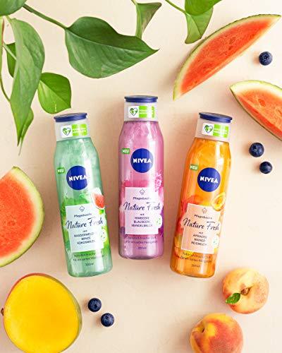 NIVEA NIVEA Fresh Blends Raspberry (300 ml), Raspberry Scented Environmentally Friendly Shower Gel, Fruity Shower Gel for Women, Vegan Shower Gel with Blueberry and Almond Milk