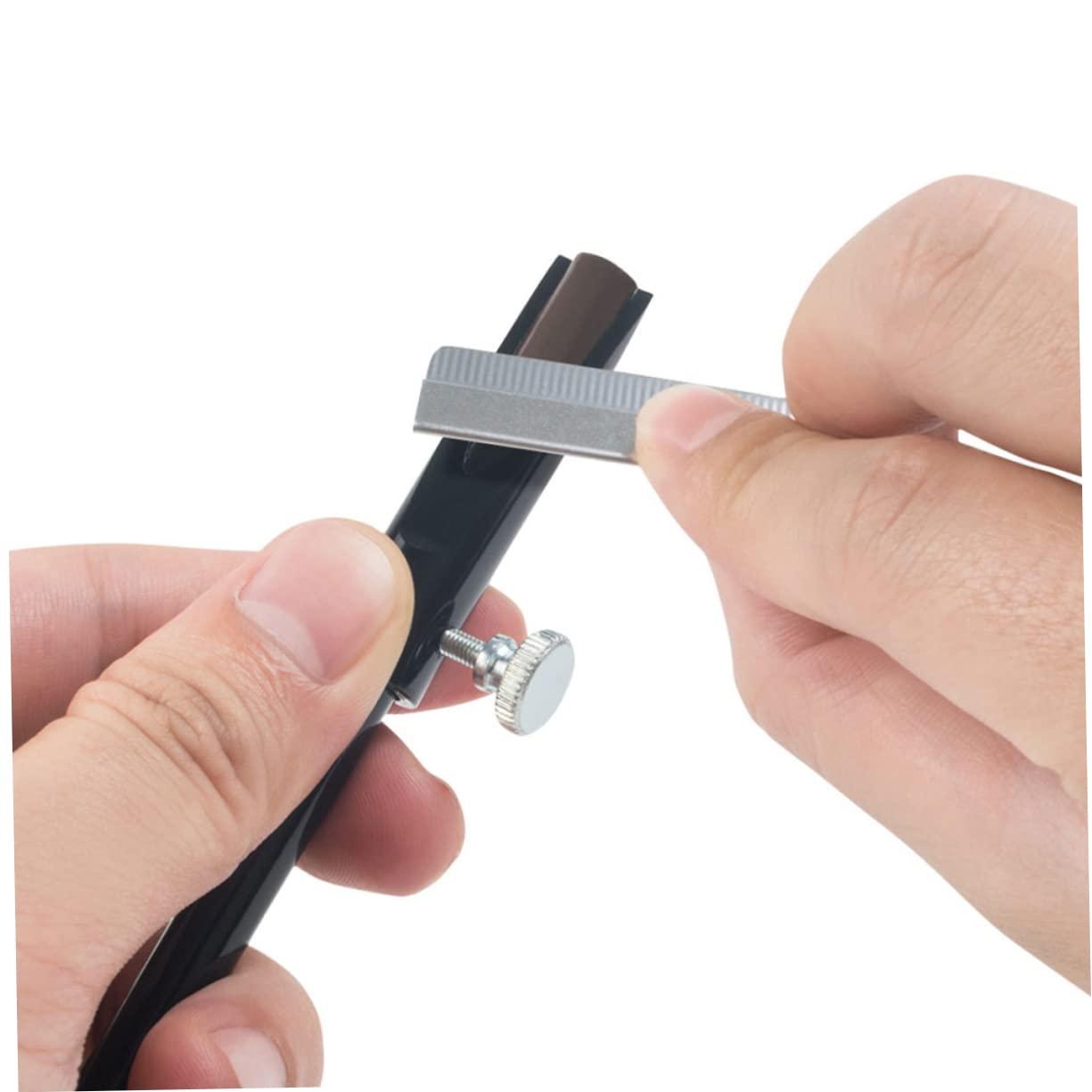 Ipetboom Ipetboom 2pcs Cylindrical Pencil Sharpener Brow Pencil Girl Lip Liner White Eyeliner Pencil Lip Pencil Sharpener Pencil Sharpener Manual Lip Gloss Makeup Brush Cleaner Tools Aluminum Alloy