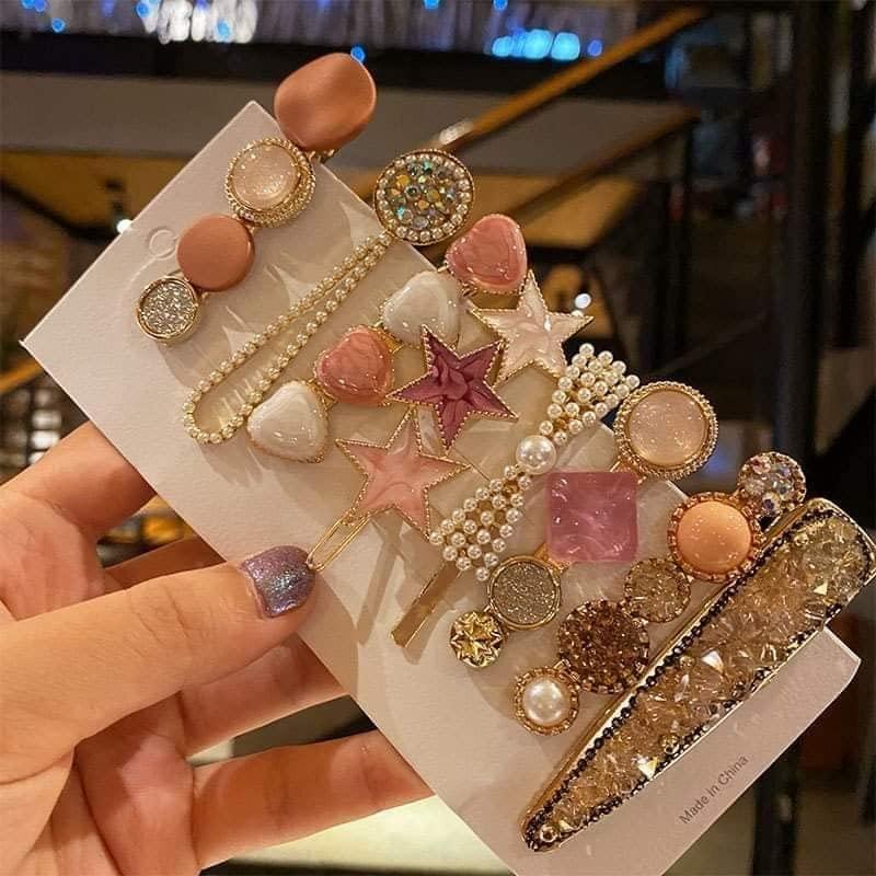 GoDazzl GoDazzl Pearl Barrettes Women\'s Set Hairpin Korean Style Hair Clip for Women Marble Alligator Bobby Pins Duckbilled Headdress Jewelry Hair Accessories Set (Pack of 24)