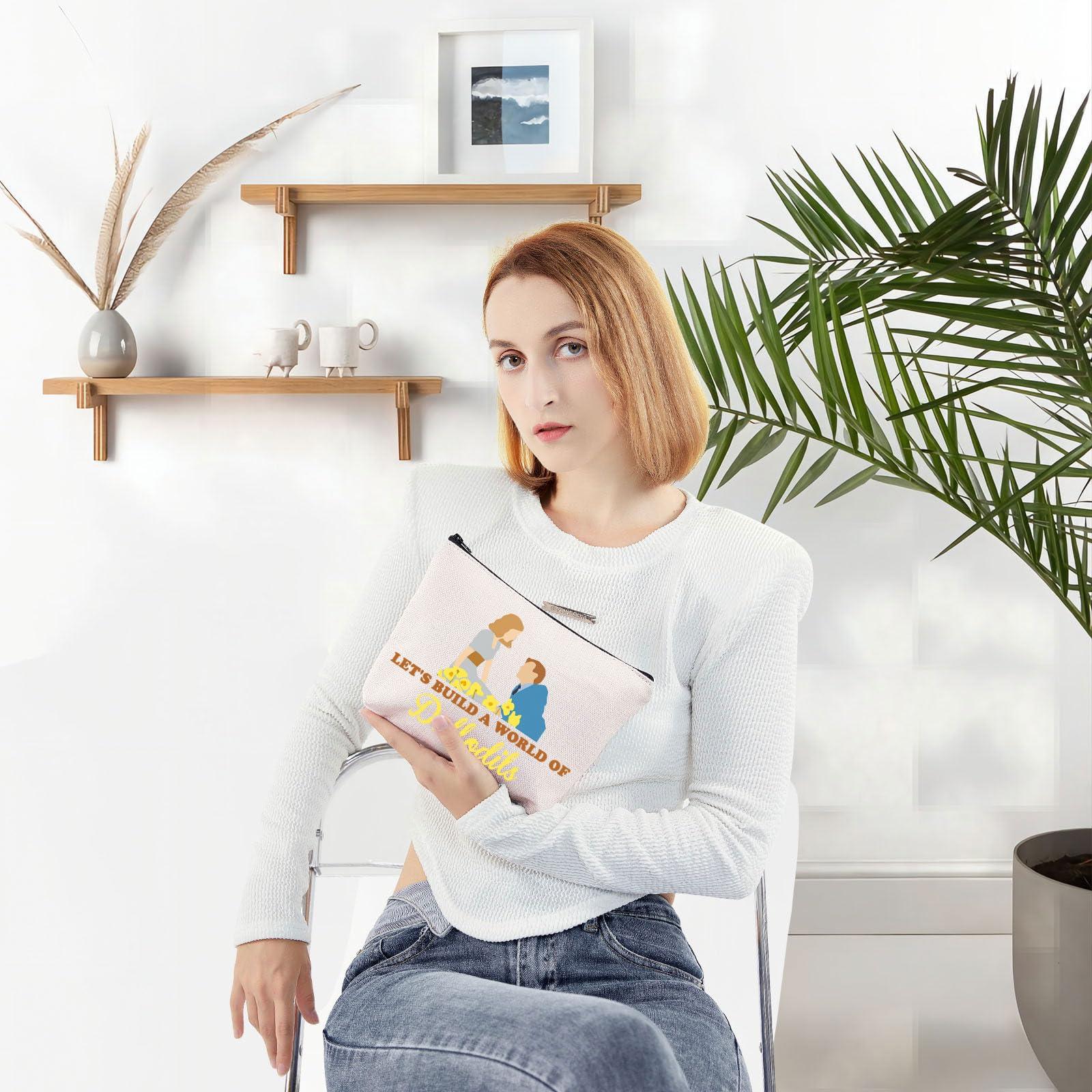 WZMPA WZMPA Broadway Musical Cosmetic Bag Ed Bloom Fans Gifts Let's Build A World Of Dallodils Makeup Zipper Pouch Bag Broadway Merchandise (Dallodils)