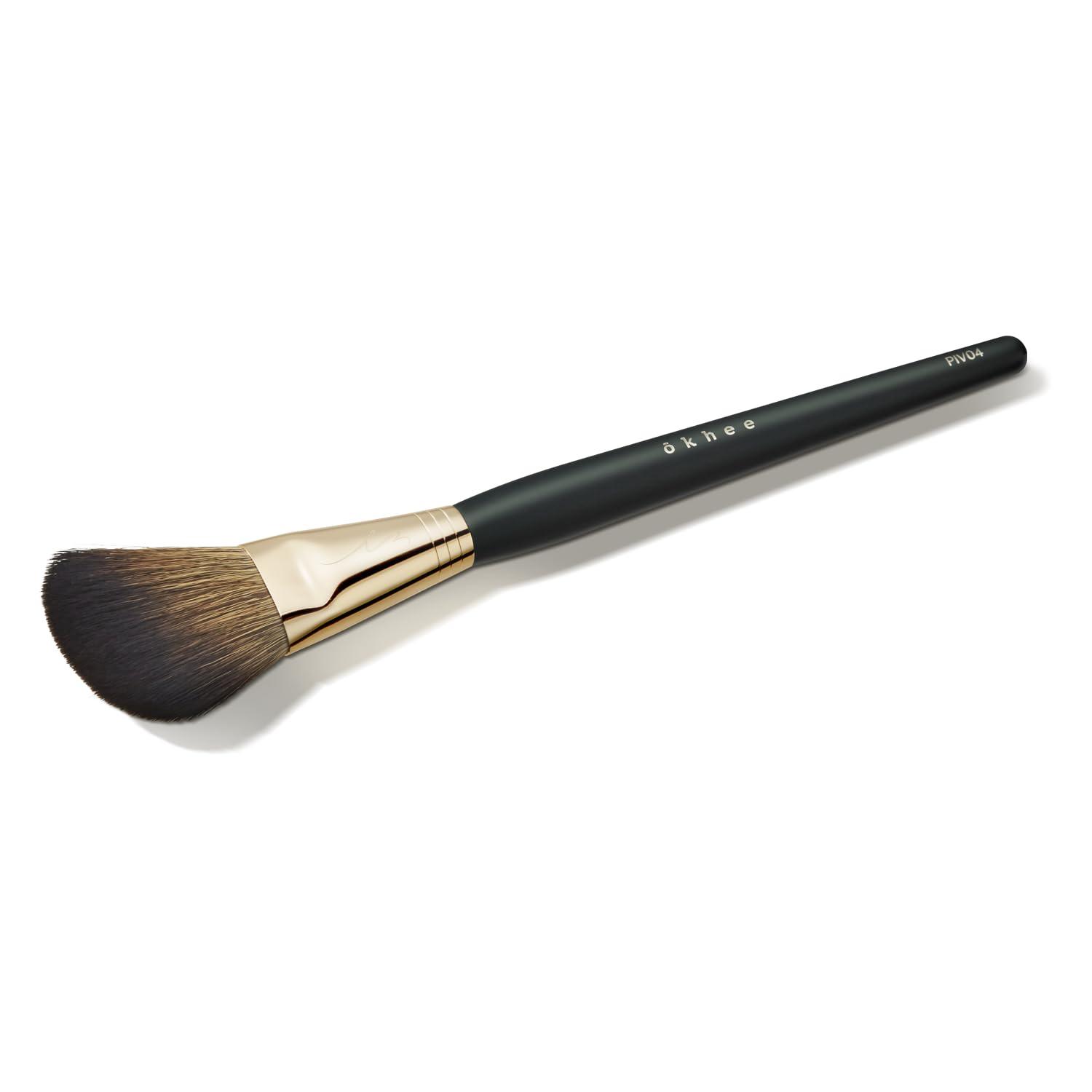 SOO ADOR [SOO ADOR] okhee Face Powder Brush PIV04 - Fluffy Brush for Seamless Powder Application and Blending | Designed by K-Pop Beauty Artist Seo Ok | Makeup Brush Base Brush Powder Brush