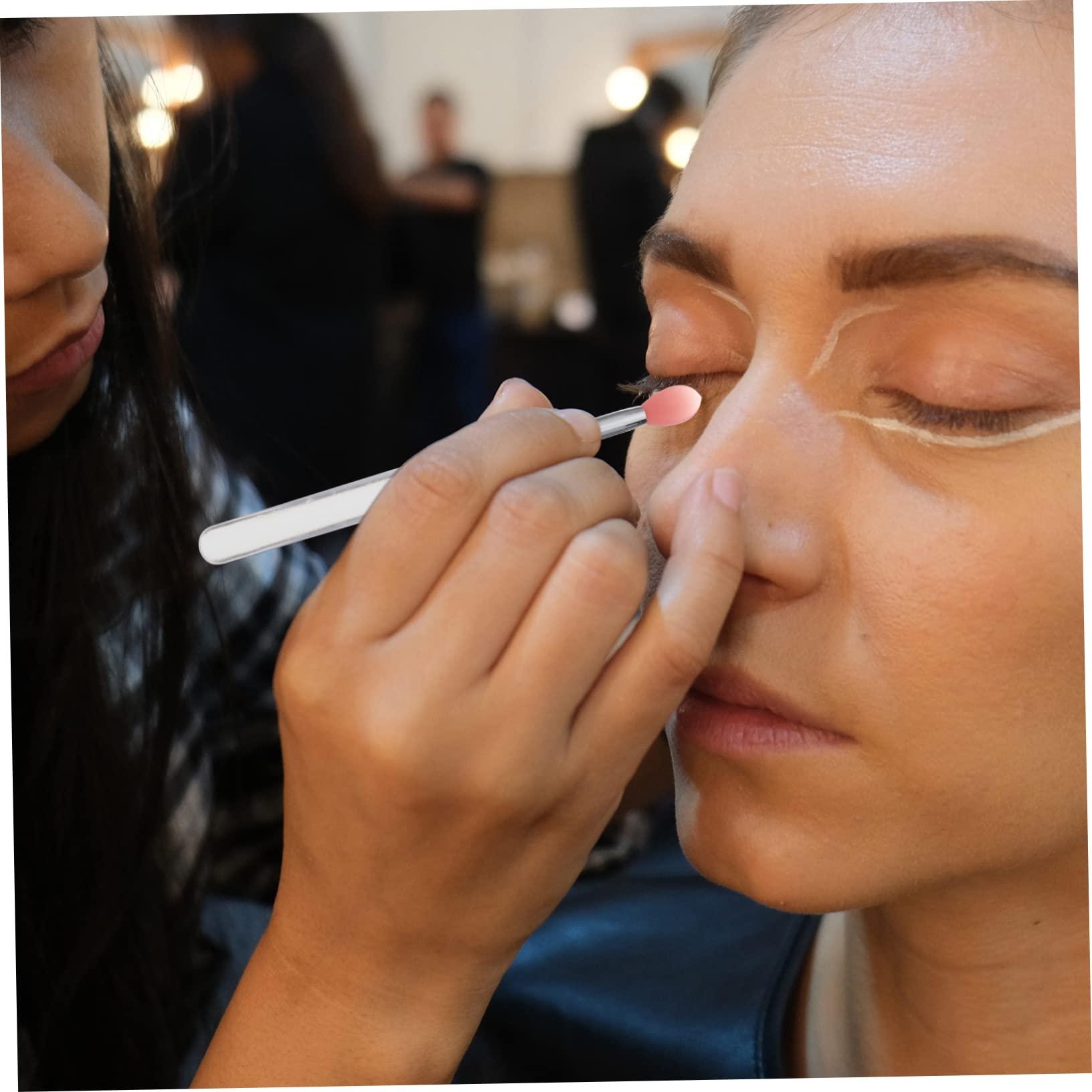 MAGICLULU MAGICLULU 32 Pcs Silicone Lip Brush Makeup Plumper Brow Gel Lip Liner Lipstick Highlighters Eyeshadow Palette Wands Scrubber Lip Stain Cosmetics Lip Gloss Tubes Glosses Clear Kit Pp