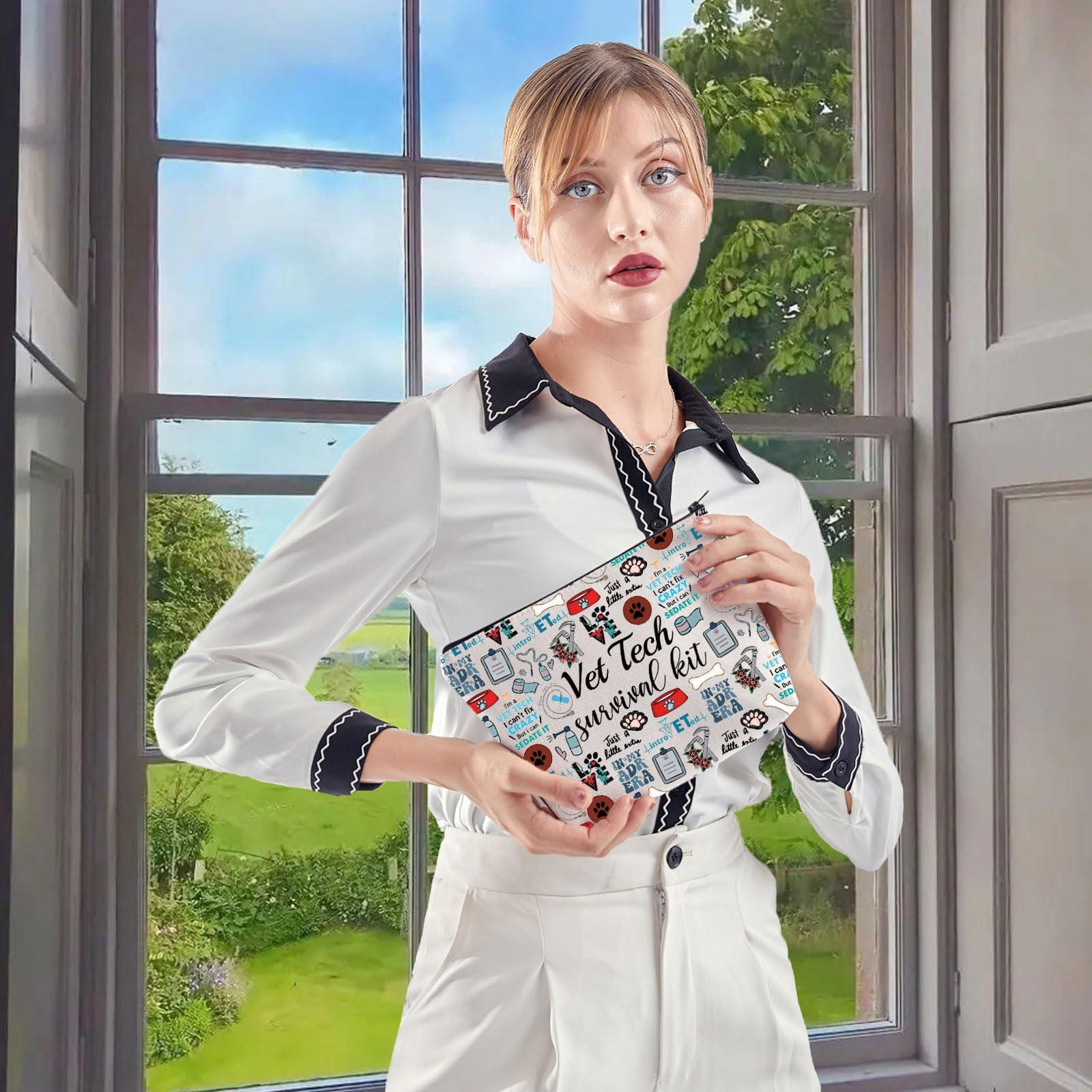 WCGXKO WCGXKO Veterinary Technician Gift Vet Tech Survival Kit Portable Travel Accessories Toiletry Bag Makeup Bag (ADR ERA)