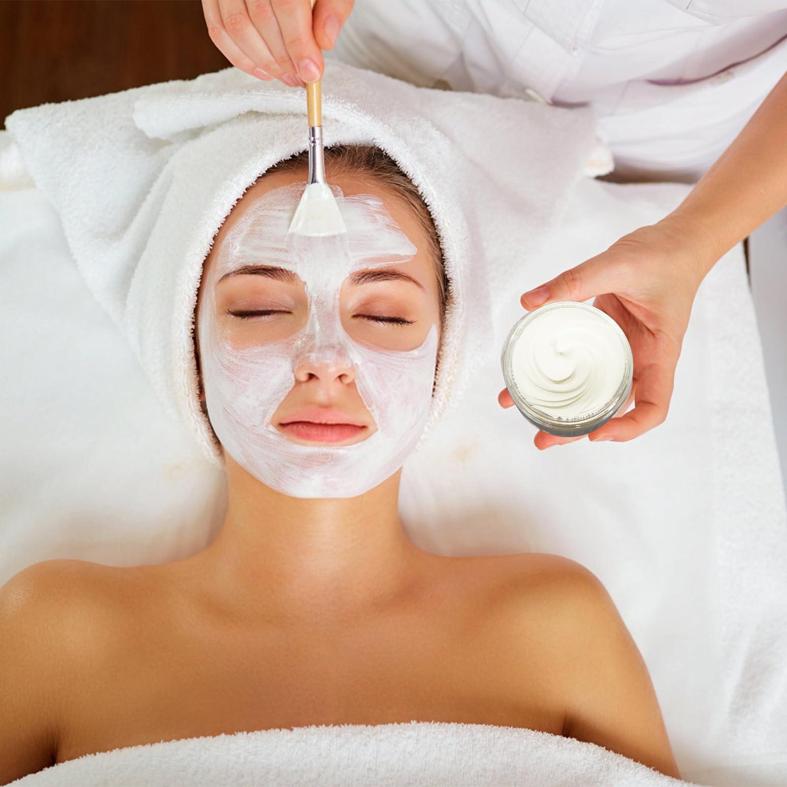 Betrome 4 oz Clear Plastic Round Jars with Black Lids, 50pcs 4oz 120ml Leak-Proof Wide-Mouth Cosmetic Storage Containers for Kitchen Use, Beauty Products, Cream, Scrubs, Bath Salt and More