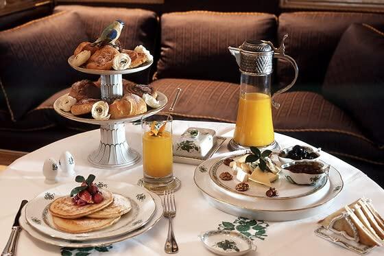 WONDERBOX Wonderbox - Original Gift Idea - Experience gift - HAPPY BIRTHDAY Exceptional - 1 activity to choose from a selection: Getaway for 2, Hang gliding, Sunset Cruise...