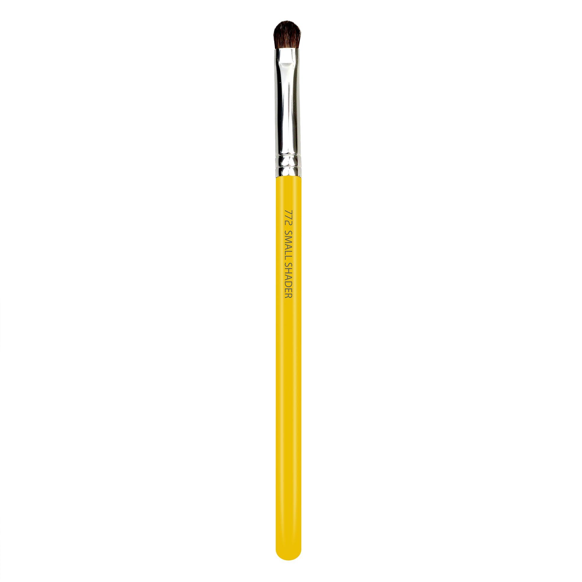 BDELLIUM TOOLS Bdellium Tools Professional Makeup Brush - Studio Series 772 Small Shader - With Mix of Soft Natural and Synthetic Fibers, For Precise & Quick Shading (Yellow, 1pc)