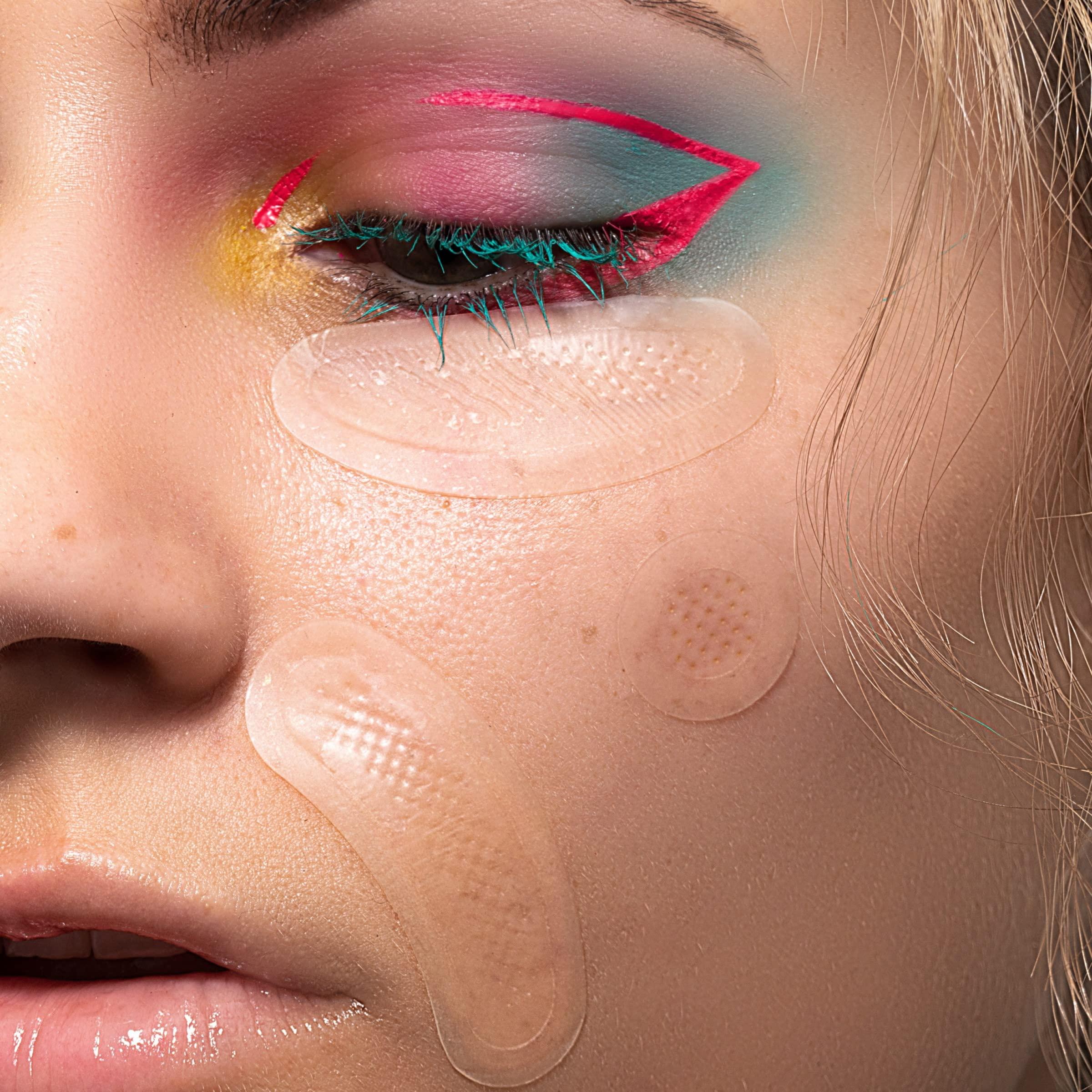 Freeman Freeman Micro-Darts Pro - Dark Spot Patches, Post Pimple Brightening Skincare Patch, Hydrating & Brightening, Vitamin C, Invisible & Non-Invasive Skin Treatment, Get Glowing Skin, 1 Count