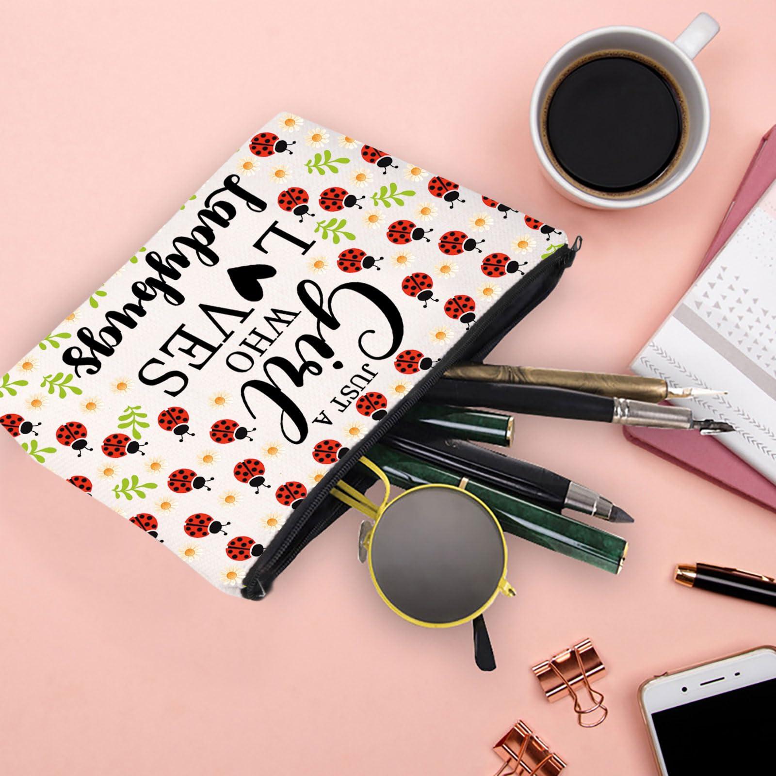 XYANFA XYANFA Ladybugs Canvas Makeup Bag Good Luck Ladybug Gifts Bug Gifts For Women Ladybug Party Gifts Red Ladybug Zipper Pouch (WHO LOVES LADYBUGS)