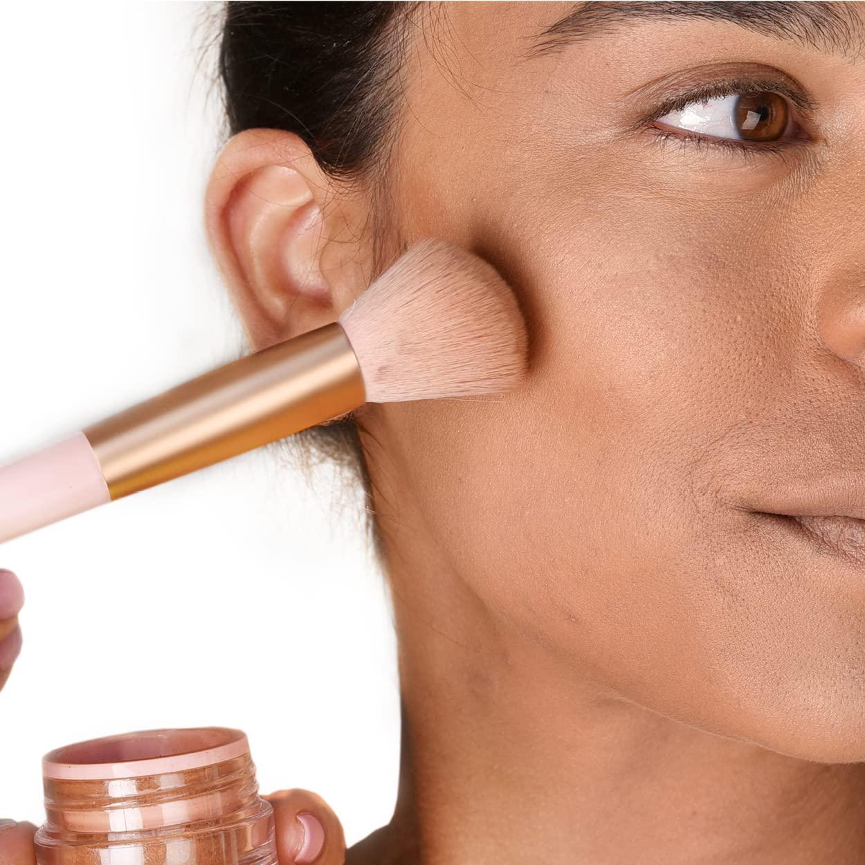 THE GOOD MINERAL Angled Contour Brush - The Good Mineral Apply & Blend In One