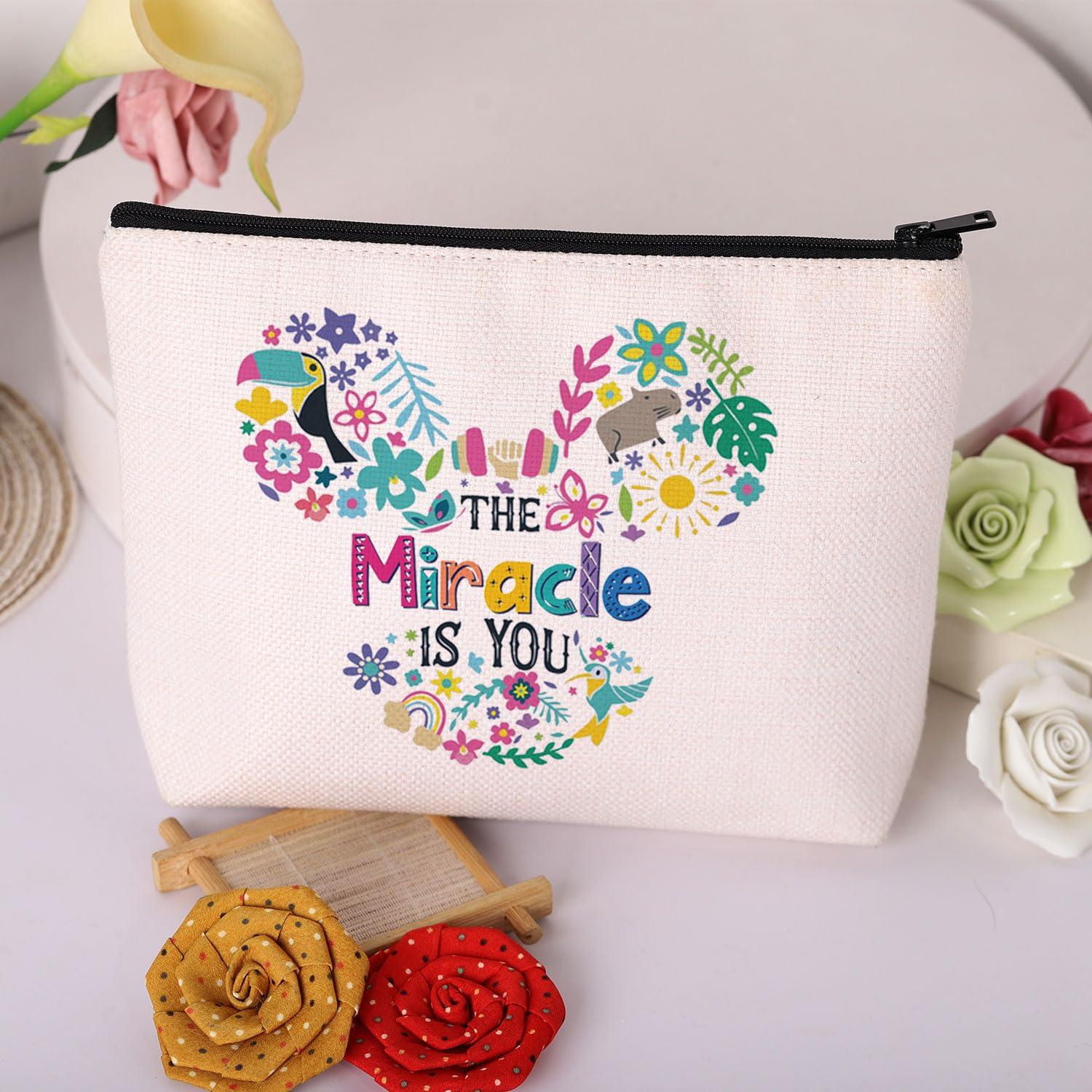 MAOFAED MAOFAED The Miracle Is You Inspirational Quote Magic Kindom Gift Cosmetics Bag Makeup Bag For Women (miracle is you)