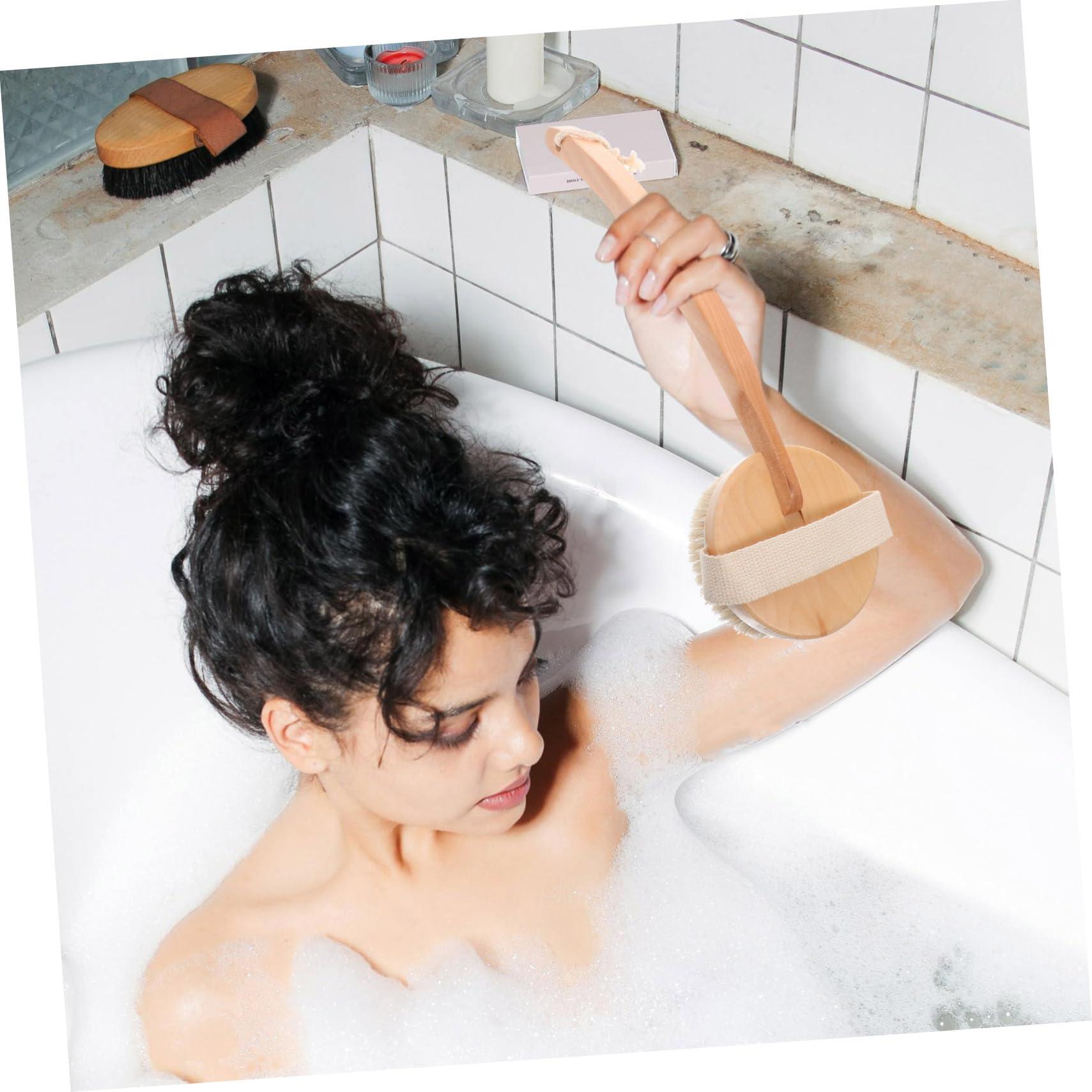 FOYTOKI FOYTOKI Wooden Handle Bath Brush Back Washer for Shower Bathroom Bath Brush Back Scrubber Long Handle Bath Brush Long Handle for Shower Back Scrubber for Shower for Men Back Brush