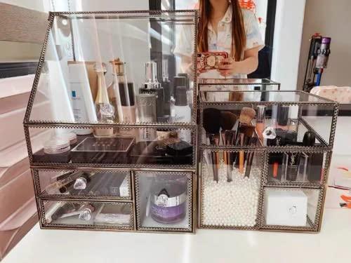 Hersoo Stackable 3Pieces Drawer Set Glass Makeup Organizer Antique Countertop Vanity Cosmetic Storage Box Mirror Glass Beauty Display, Holder for Brushes Lipsticks Skincare Toner with free Pearl (Brass)