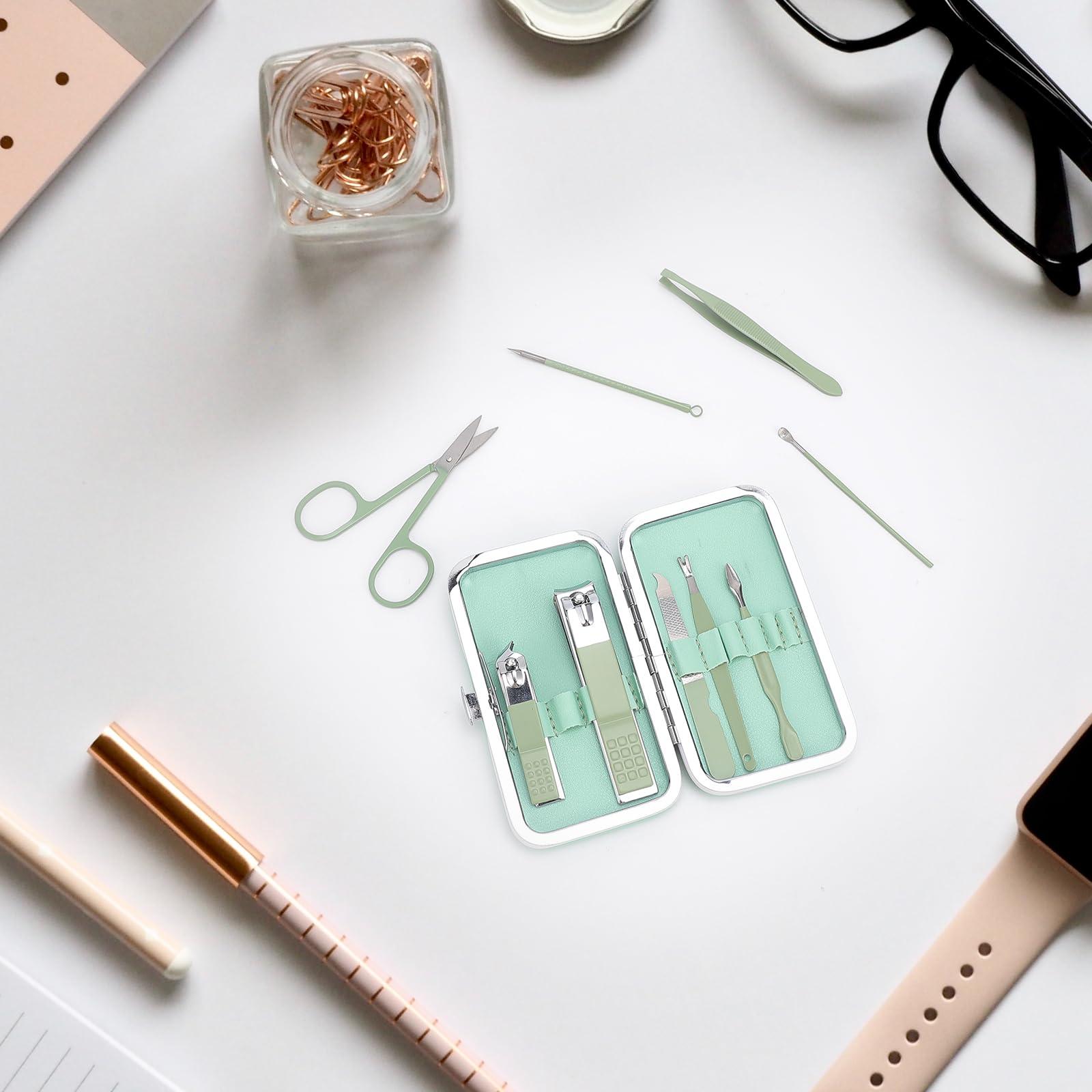 ONEHERE 9 PCS Nail Clippers, ONEHERE Premium Manicure Set, Professional Grooming Gift Kit, Pedicure Kit, Facial, Hand, Foot, Cuticle Nail Care Tools, Fingernail Clippers with Luxurious Portable Travel Case