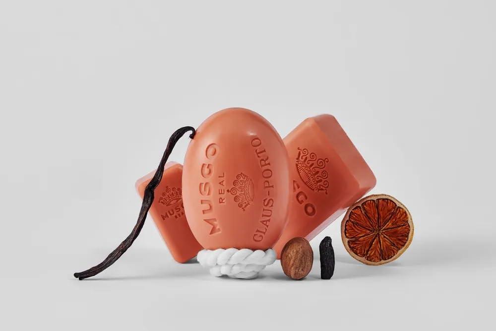 Claus Porto Musgo Real Soap on a Rope 190g Puro Sangue