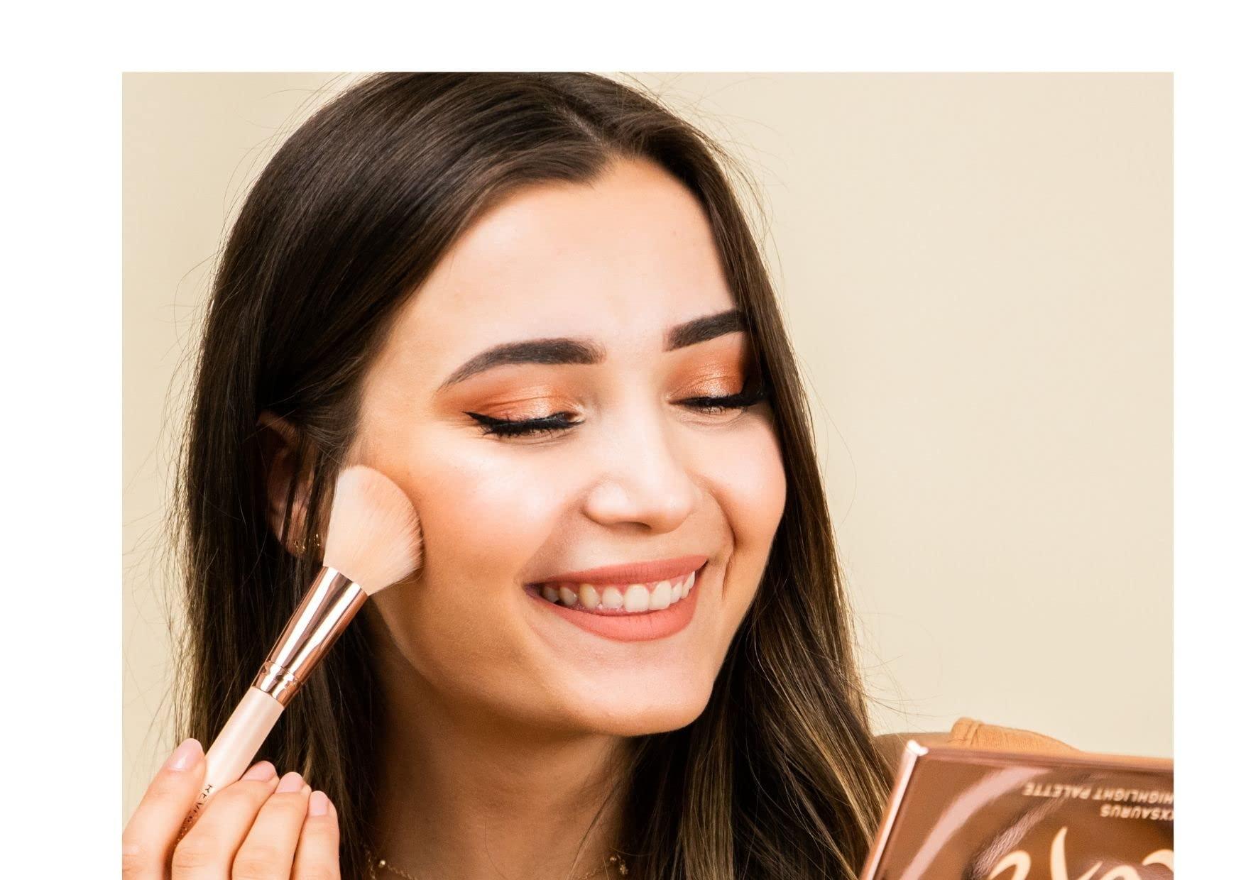 Makeup Revolution Makeup Revolution X Roxxsaurus Highlighter & Contour Palette, Sculpt, Define & Illuminating Makeup Palette, 8 Shades, Vegan & Cruelty Free, 8 x 0.052 oz.