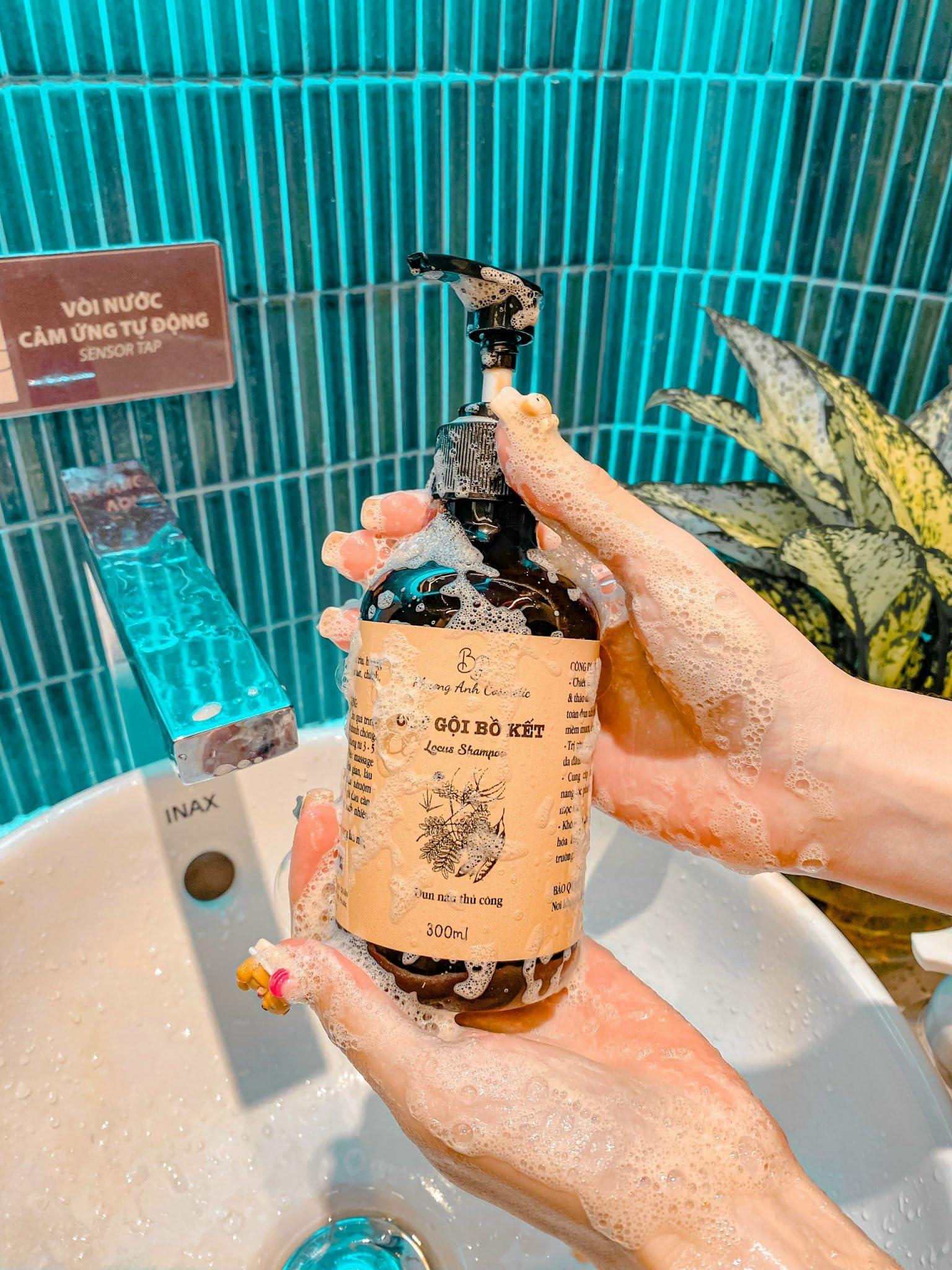 Phuong Anh Cosmetic Phuong Anh Cosmetic - Combo Locust Shampoo and Conditioner (free hair growth serum and eyelash serum) - Combo Ct Gi B Kt X Bi Da (Tng Tinh Du Bi Kch Mc Tc, Serum Dng Mi)