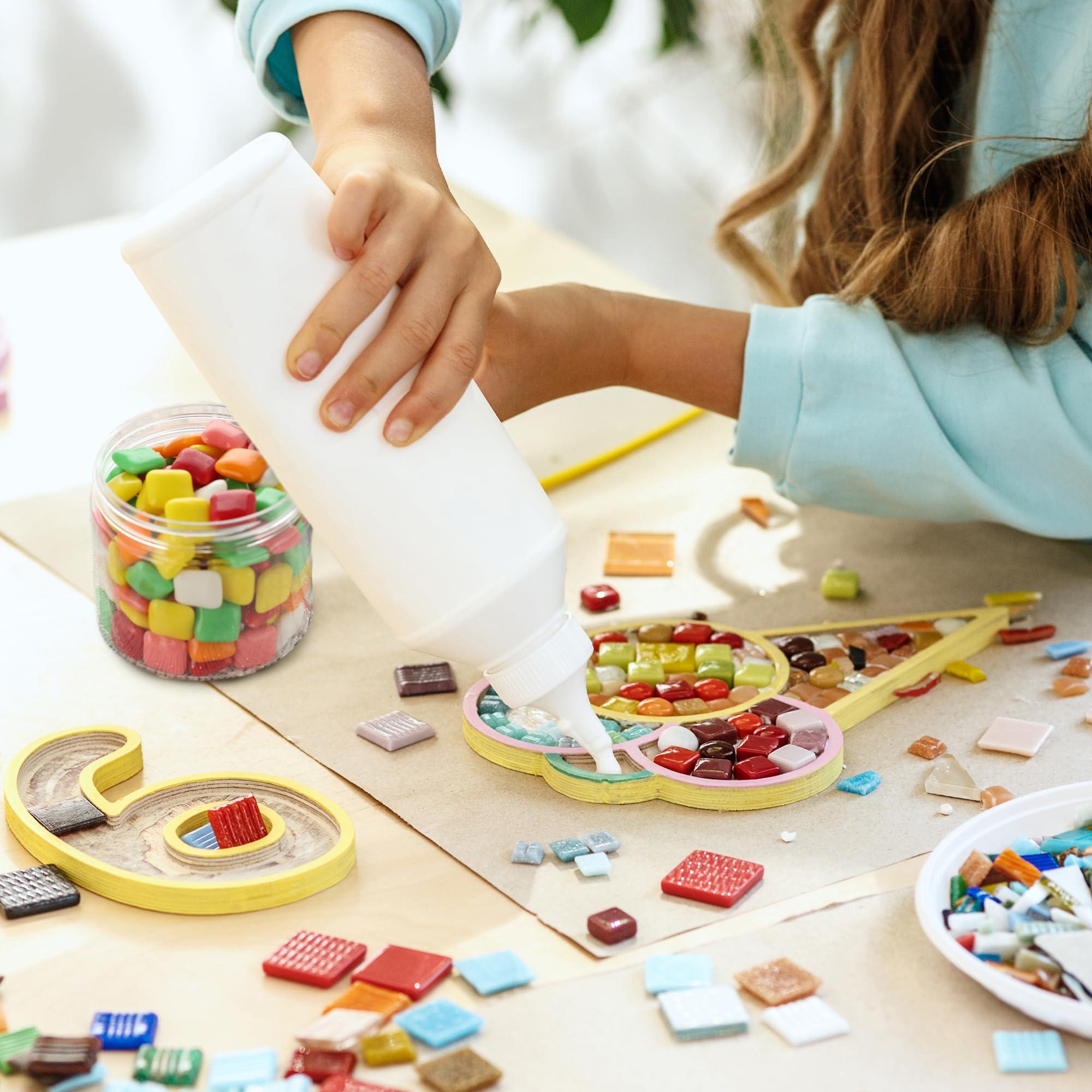 Rightitem Plastic Jars with Lids - 8 OZ Small Plastic Containers - 18 Pack - Travel Cosmetic Containers for Creams, Lotion - Leak Proof Clear Jar