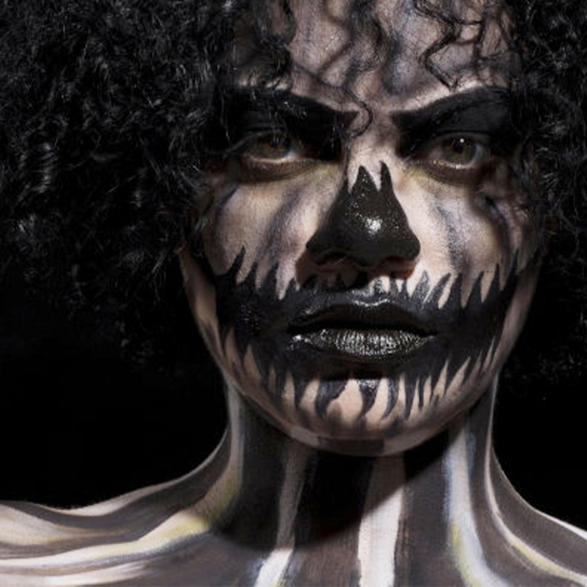 Wismee 2pcs Black Eye Black Stick, Anti-Glare Under Eye Black Sports Grease Stick for Baseball Softball Soccer Lacrosse Hockey Athletes Sports Training, Sports Eye Black Stick