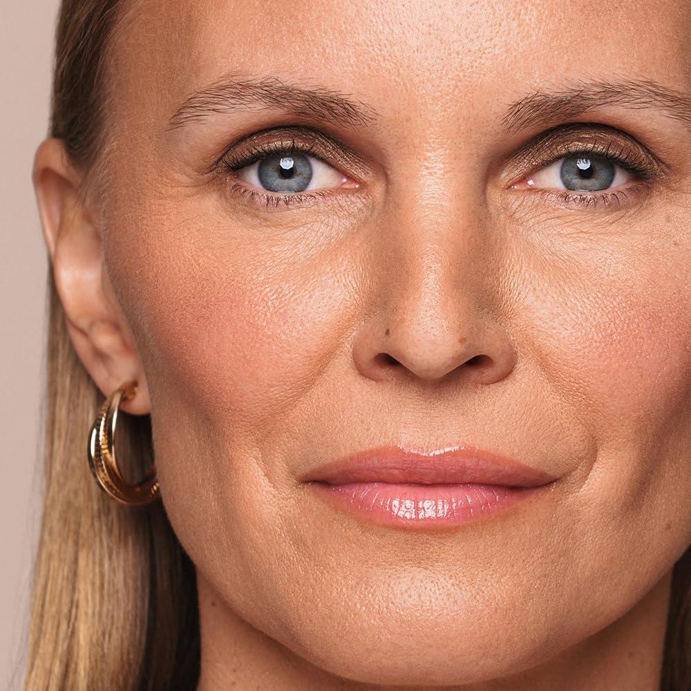 Jouer Jouer Crème Eyeshadow Crayon | Men & Women | Built-In Sharpener | Dermatologist Tested | Waterproof, Fast Drying & Crease Resistant Formula