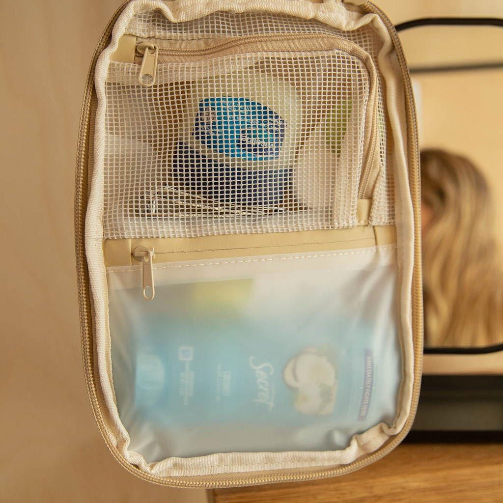 Gravel Gravel Hanging Toiletry Bag  Water-Resistant Dopp Kit for Men & Women (Sand, Slim)