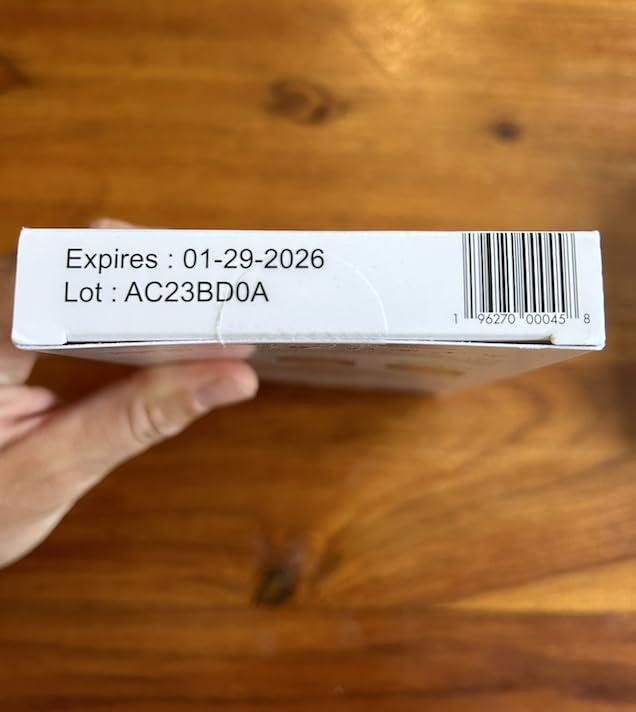 HERO COSMETICS Hero Cosmetics Mighty Patch Forehead Patch - Hydrocolloid Acne Pimple Patch, Contoured to Cover Larger Area of Zits and Blemishes - Drug-Free and Suitable for Sensitive Skin (5 Count)