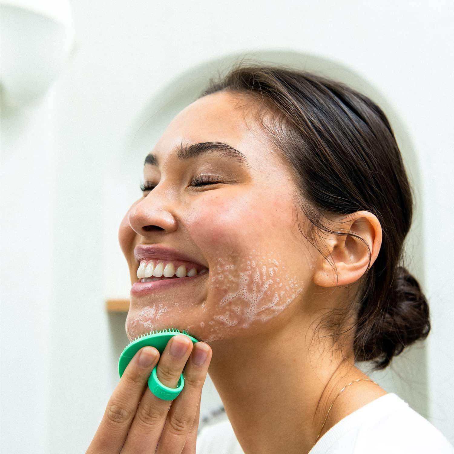 Boie USA Boie USA Face Scrubber - Handheld Facial Tool, Deep Cleansing Exfoliating Facial Brush. Fights Acne with Gentle, Silicone-Like Bristles, Long Lasting, & Hypoallergenic (Blue)