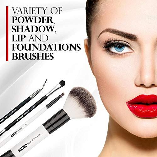 TITANIA Titania Professional Rouge Brush - Extra Wide Flatted Oval Tip Brush - Smooth & Streak-Free Makeup Application - For Daily Beauty Needs