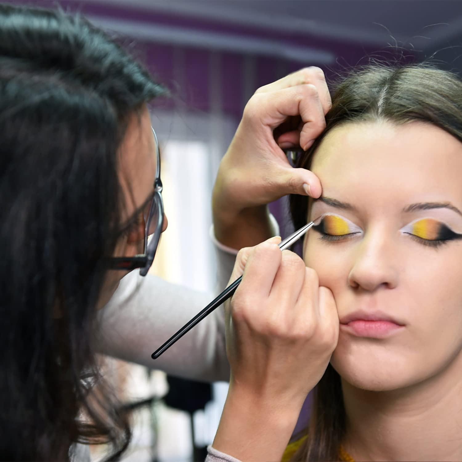 JASSINS Fine Angled Eyeliner Brush, JASSINS Ultra thin Precision EyeLiner Makeup Brushes Set, Fine Point Eyeliner Brush, Synthetic Bristles Eye Makeup Tool (3 Pcs)