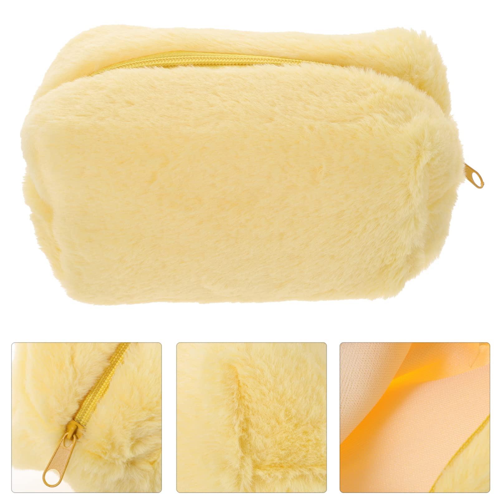 OEIPSMK OEIPSMK Plush Cosmetic Bag Cloth Makeup Bag Plush Skincare Bag Furry Fuzzy Makeup Bag Makeover Bag Make up Bags for Women Wide-open Pouch Cosmetic Pouch Skin Care Bag Small Travel