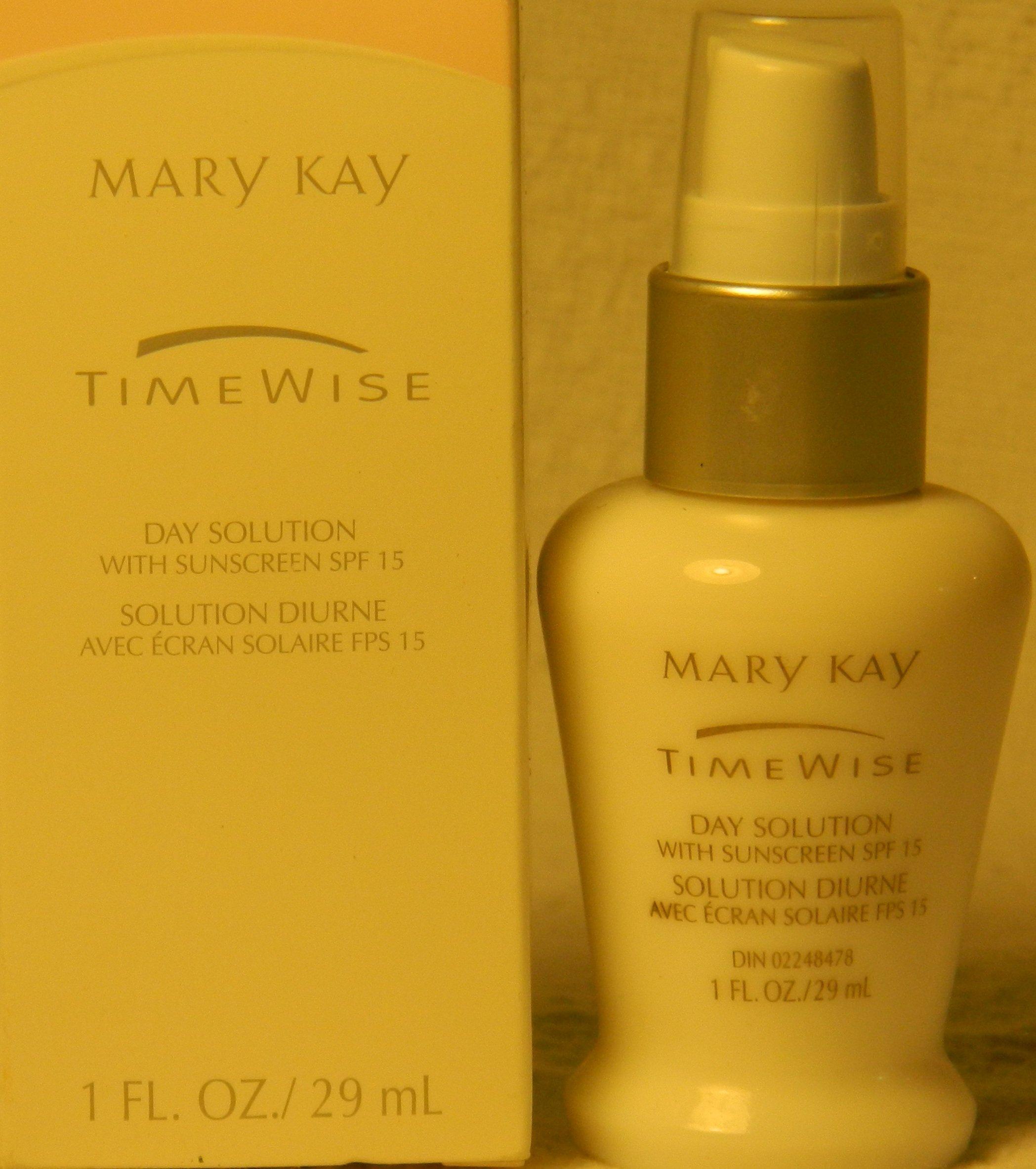 Mary Kay Mary Kay - Timewise - Day Solution with Sunscreen SPF 15 - 1 fl oz