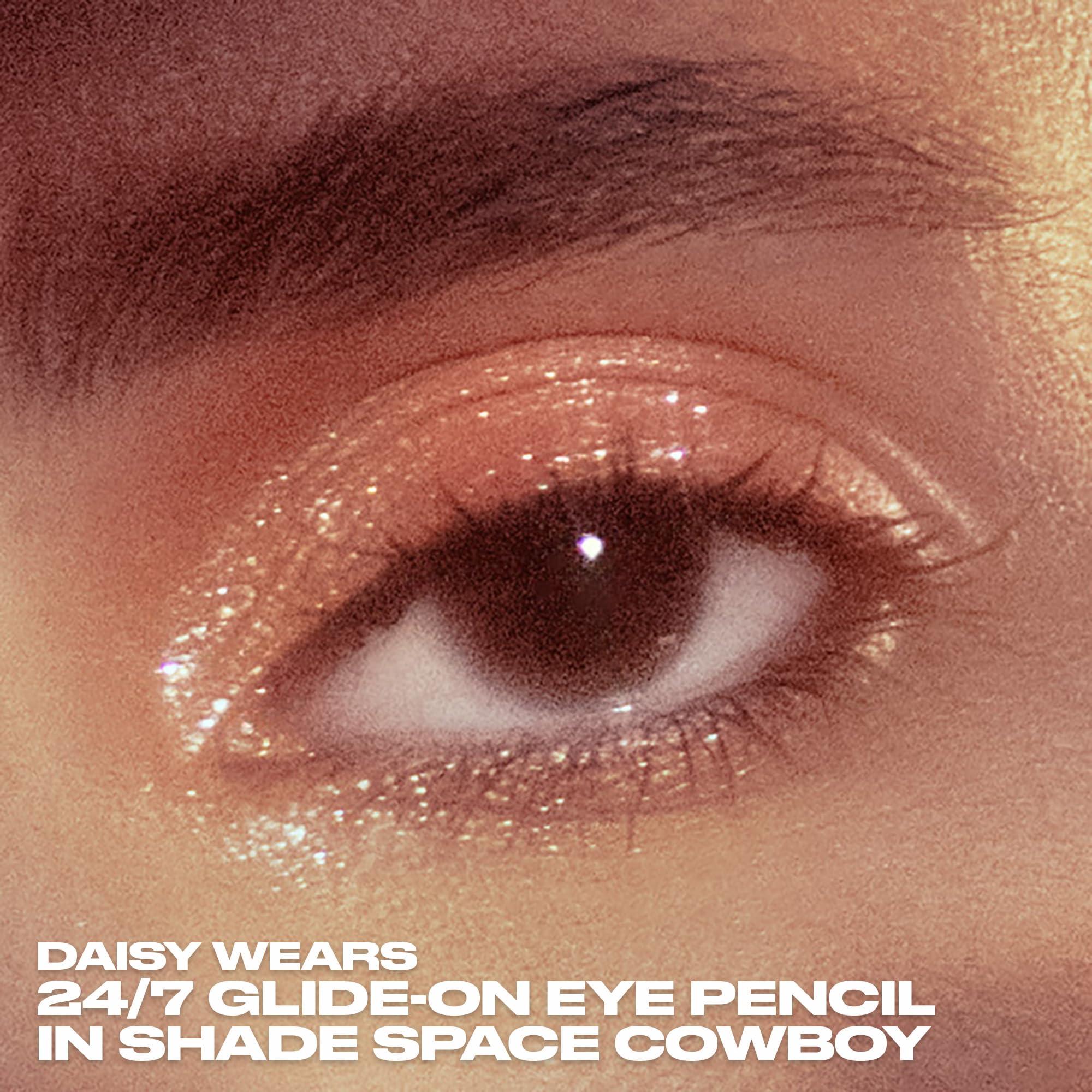 URBAN DECAY URBAN DECAY Space Cowboy Eyeshadow + Eyeliner Duo Set - Moondust Glittery Eye Shadow (Champagne Gold Silver Sparkle) - 24/7 Waterproof Eyeliner Pencil (Light Peach Shimmer + Silver Glitter)