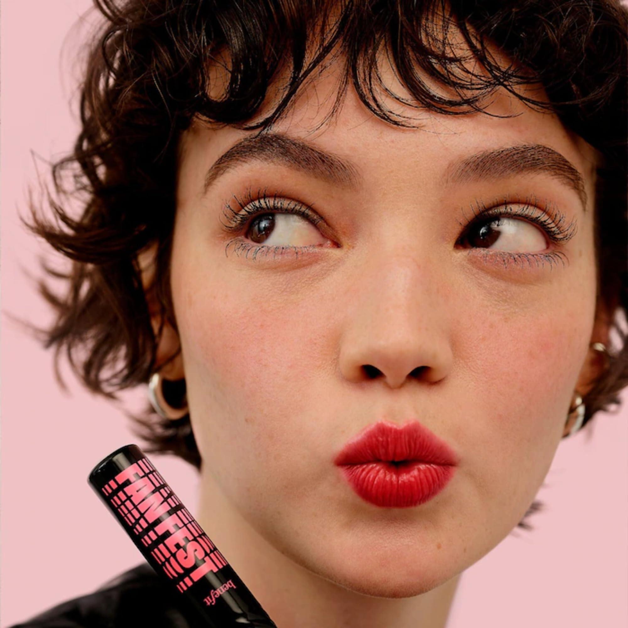 Benefit Benefit Fan Fest Fanning & Volumizing Mascara 0.3 Ounce