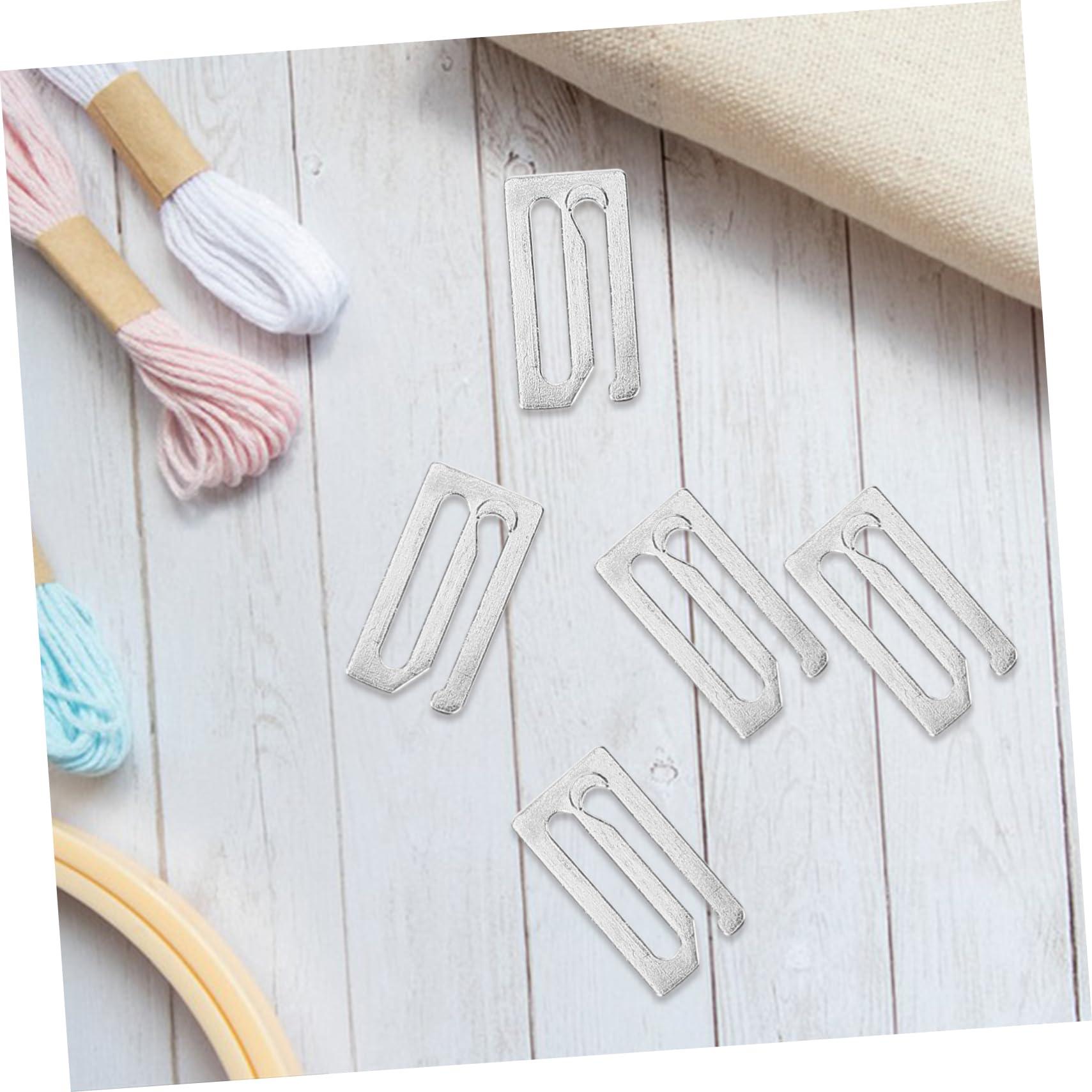 HONMEET HONMEET 10pcs Hair Apron Button Trimmer Hairstylist Barber Cape Braiding Hair Rack Hair Salon Cape Apron Clip for Haircut Barber Kit Convenient Barber Cape Clip Man Razors Iron Silver