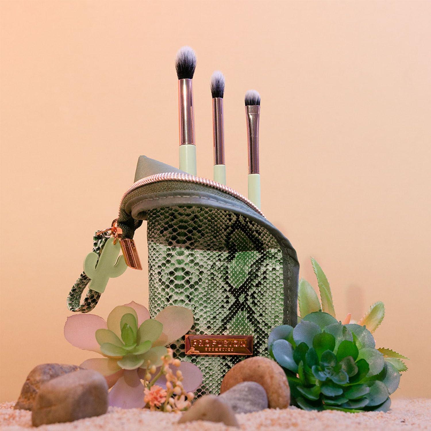 Profusion Cosmetics Profusion Cosmetics Desert Sage Blend and Stand 4pc Bag and Eye Brush Set for Artists and DIY, Expand Your Makeup Game With Adventure Inspired Eye Brushes for Stunning and Creative Eye Looks