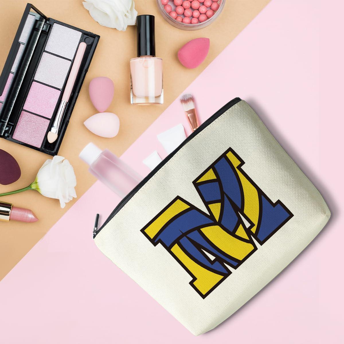 LONGXIN LONGXIN Volleyball Gifts Initial A-Z Personalized Makeup Bag Monogrammed Cosmetic Bags Toiletry Pouch Volleyball Lovers Gifts for Teen Girls Women Friends Coach Players Volleyball Team Gifts (M)