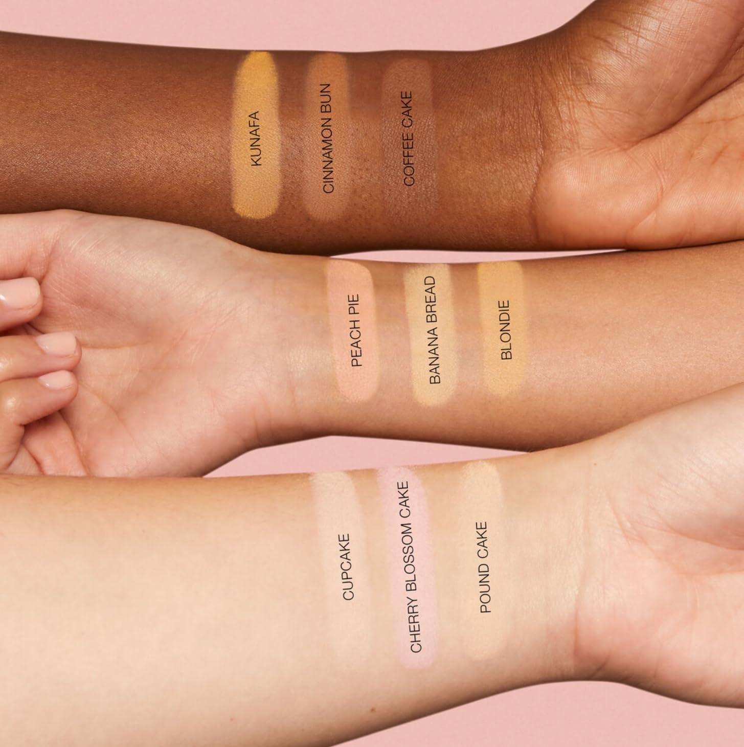 HUDABEAUTY HUDA BEAUTY Easy Bake and Snatch Pressed Talc-Free Brightening and Setting Powder Cupcake