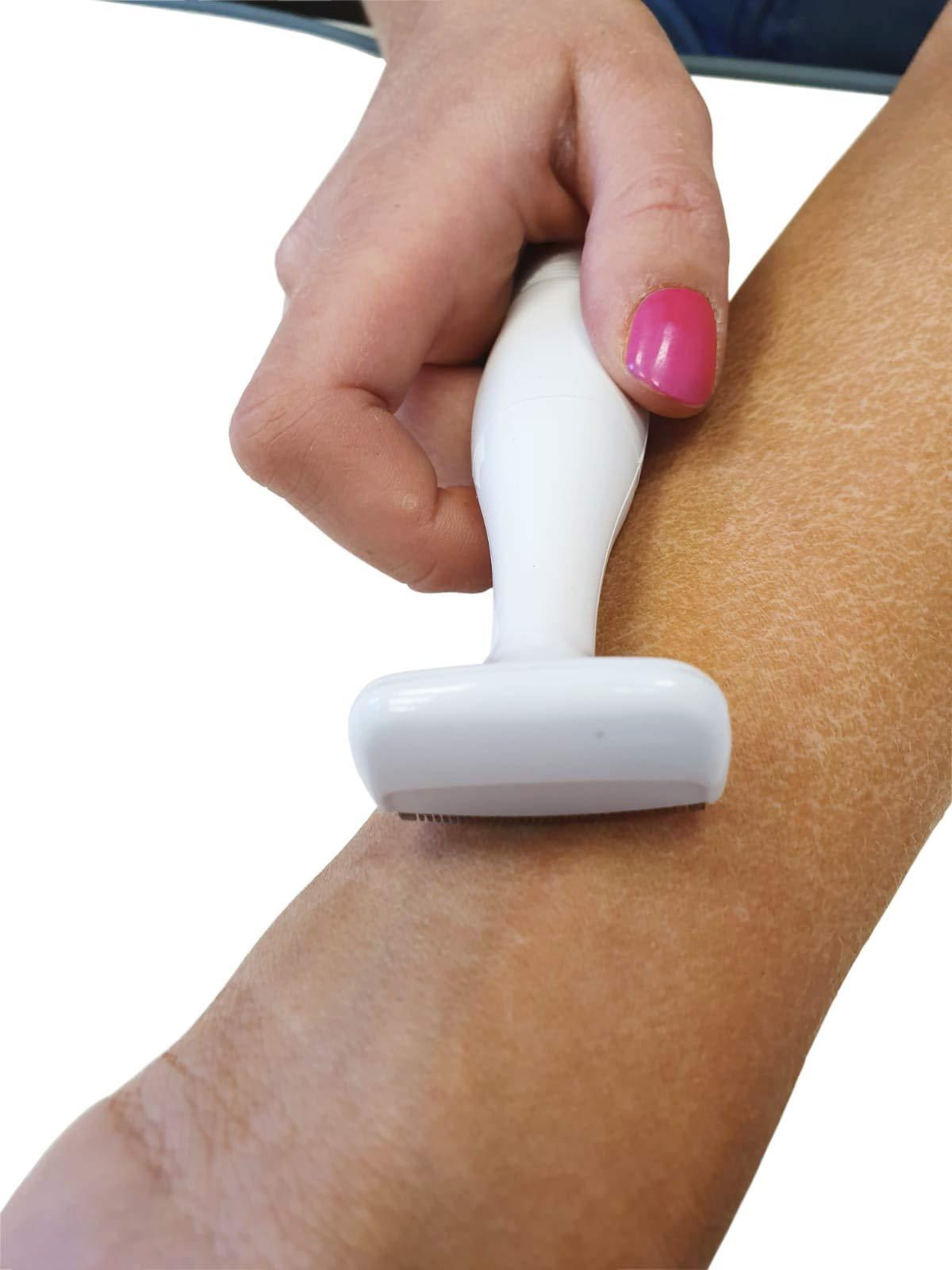 CLEANCUT Cleancut T-Shape Personal Shaver for Men and Women, Pubic Hair Trimmer for Intimate Areas, Cordless, Designed for Full Body Grooming  Made in Japan