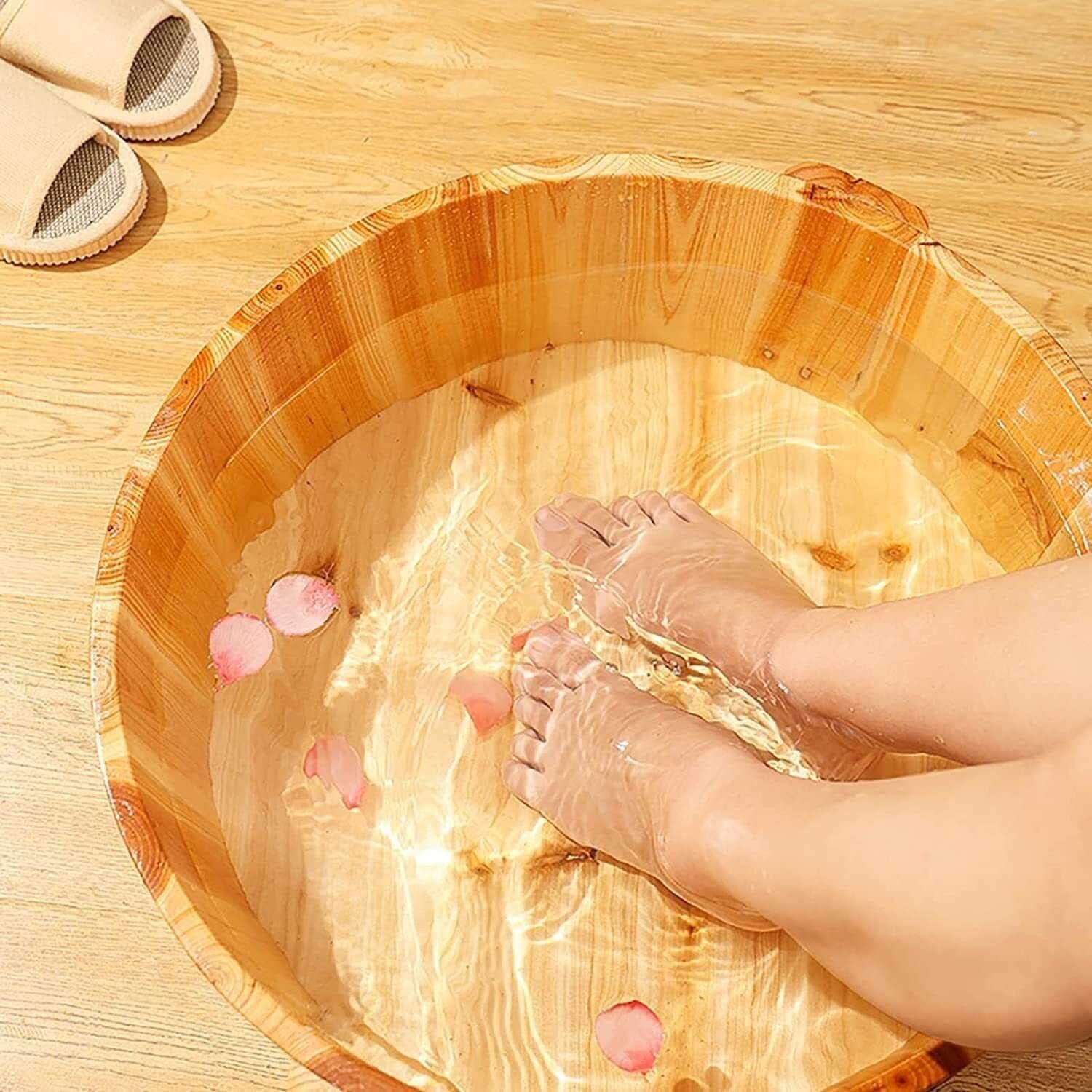 Wcxixo Wooden Foot Bath Bucket, Premium Pedicure Bowl Foot Spa Massage Pedicure Barrels, Wooden Foot Basin, Solid Wood Foot Tub for Soaking Feet