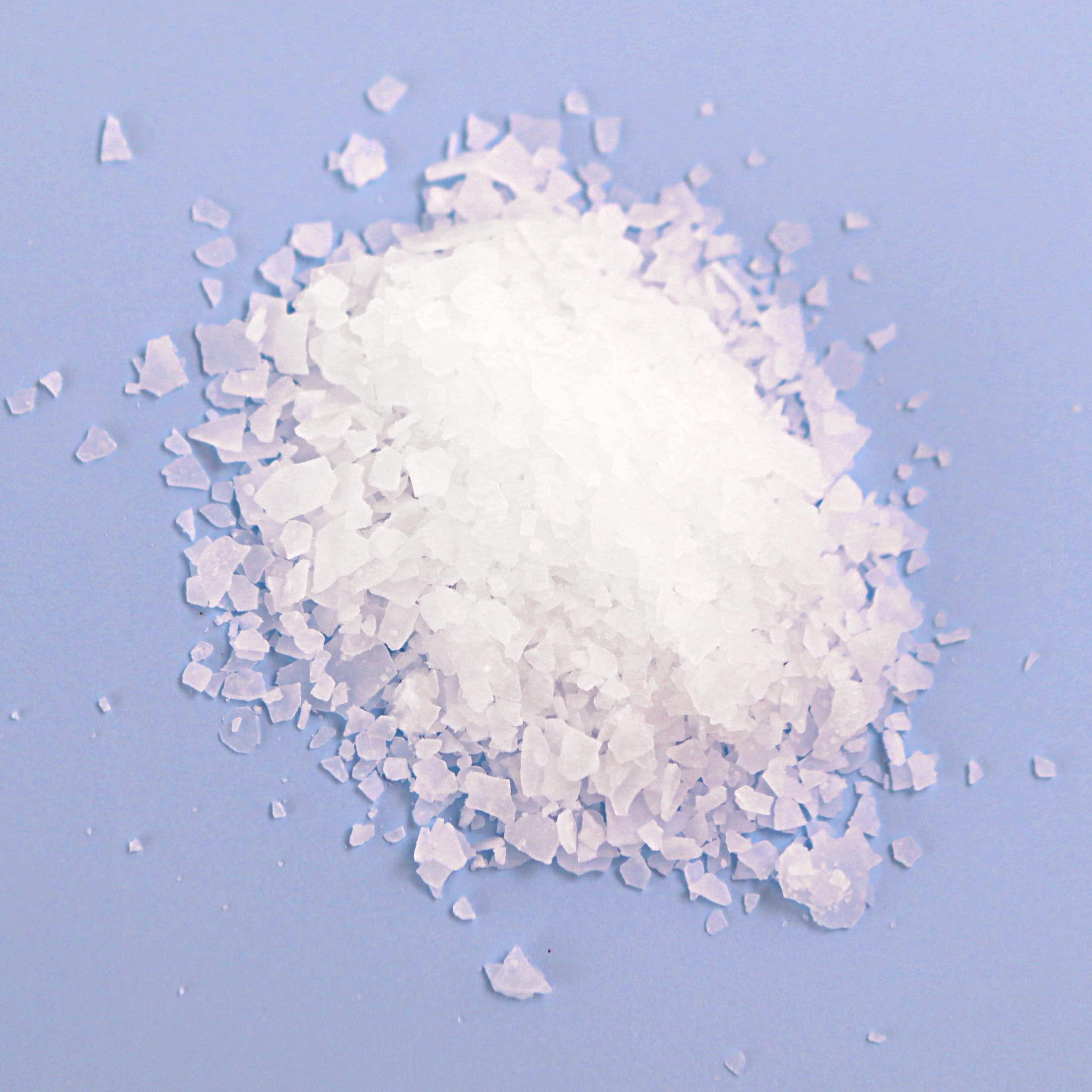 Natural Elephant Natural Elephant Dead Sea Magnesium Bath Flakes | 8 oz Travel Size (227g) | Pure Magnesium Chloride Soak for Body and Foot | Ideal for a Soothing Bath Experience | Alternative to Epsom Salt