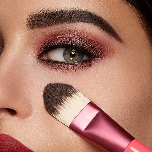 Kiko KIKO Milano Smart Foundation Brush 101 | Flat Brush With Synthetic Fibres, For Applying Fluid Or Cream Foundation