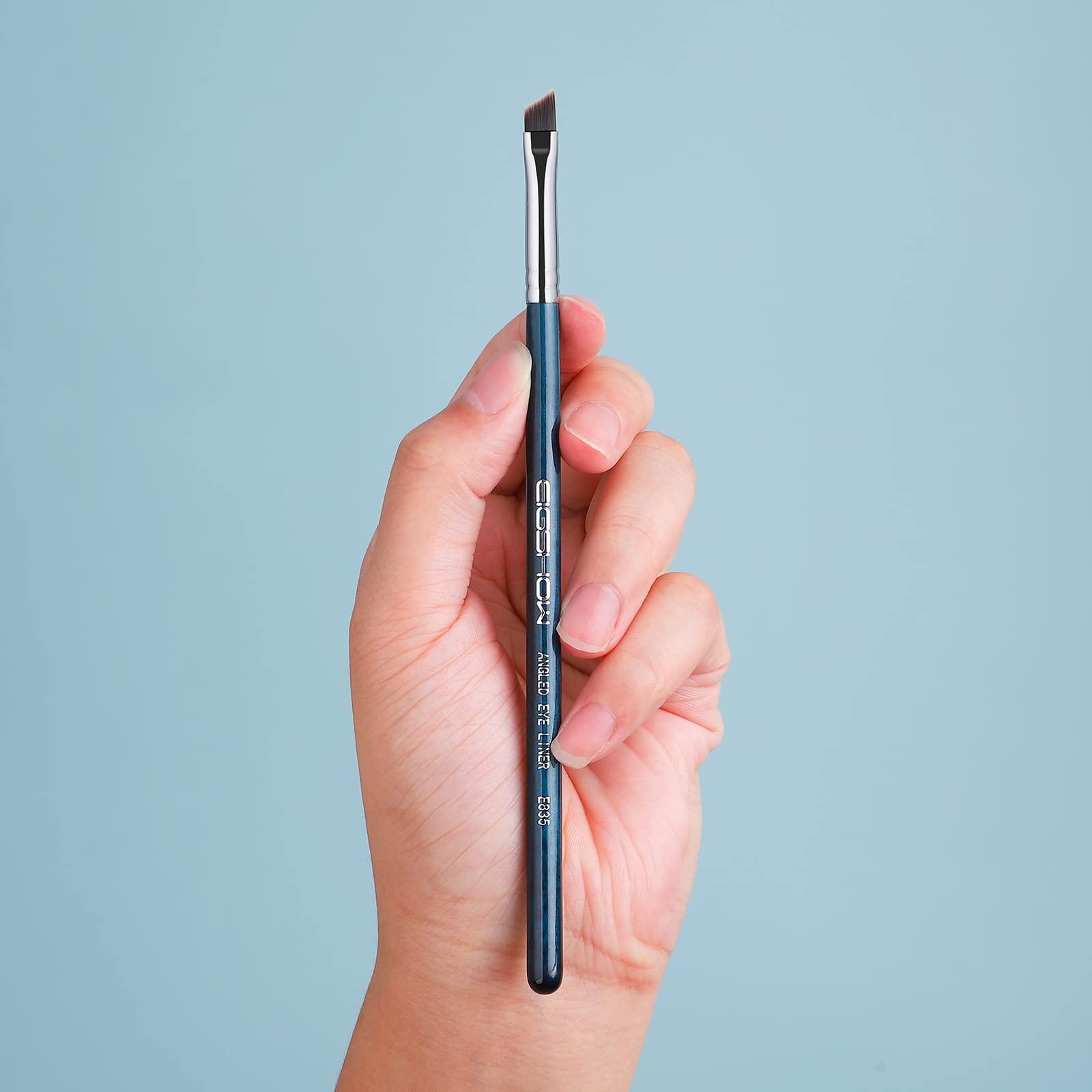 EIGSHOW Eyeliner Brush Fine Angled - PRO Precision Gel Eye Liner Makeup Brush -Ultra Thin Slanted Flat Angle - Premium Cruelty Free Synthetic Bristles (E835 Blue)
