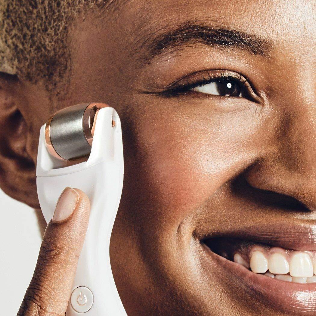 Beauty Bioscience BeautyBio GloPRO Cryo Roller Duo: Skin Icing Attachment Head For Eyes, Face and Body. Sculpts, de-puffs, tightens pores and regulates oil