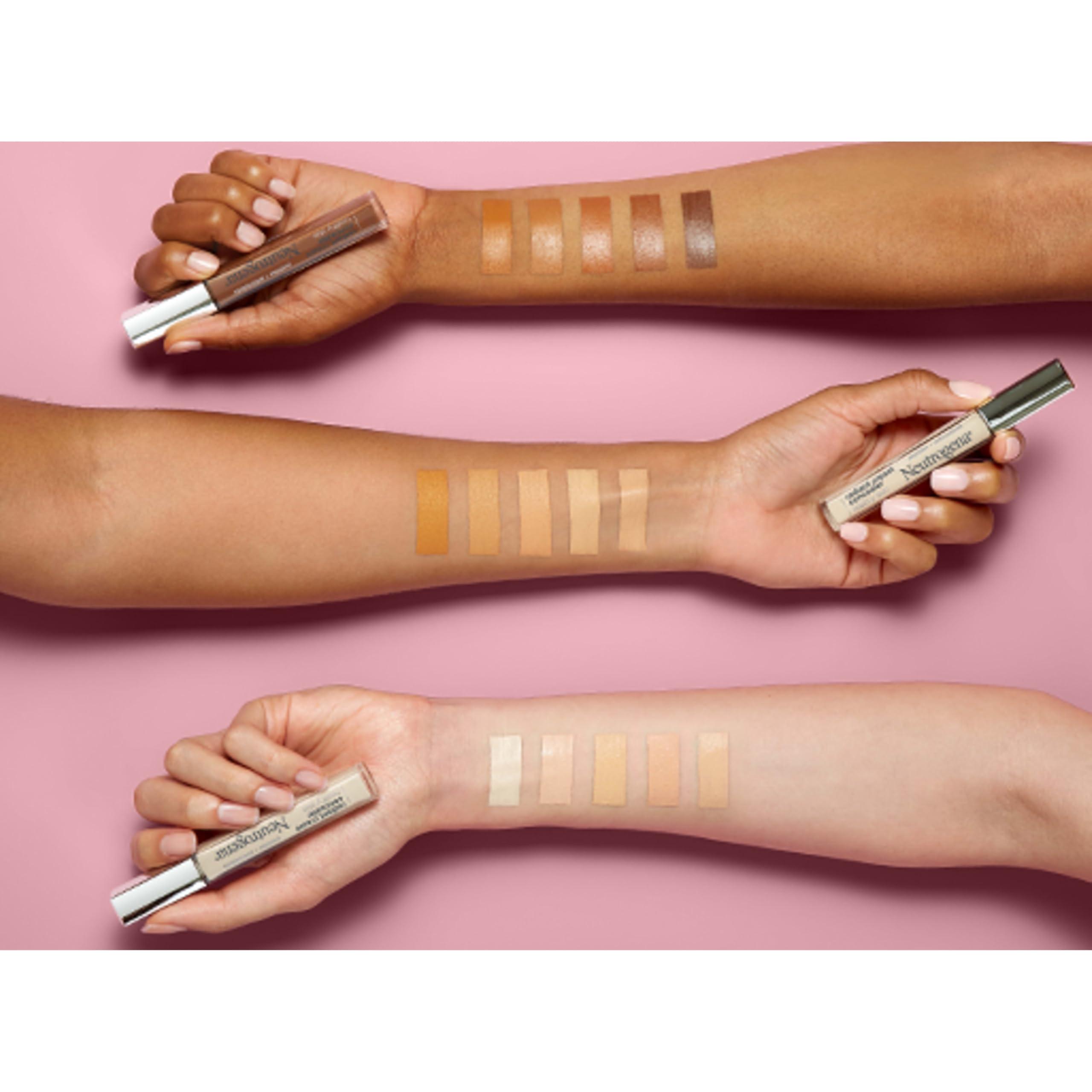 Neutrogena Neutrogena Healthy Skin Radiant Brightening Cream with Peptides & Vitamin E Antioxidant, Lightweight Perfecting Concealer Cream, Non-Comedogenic, Almond Medium 02 with warm undertones, 0.24 oz